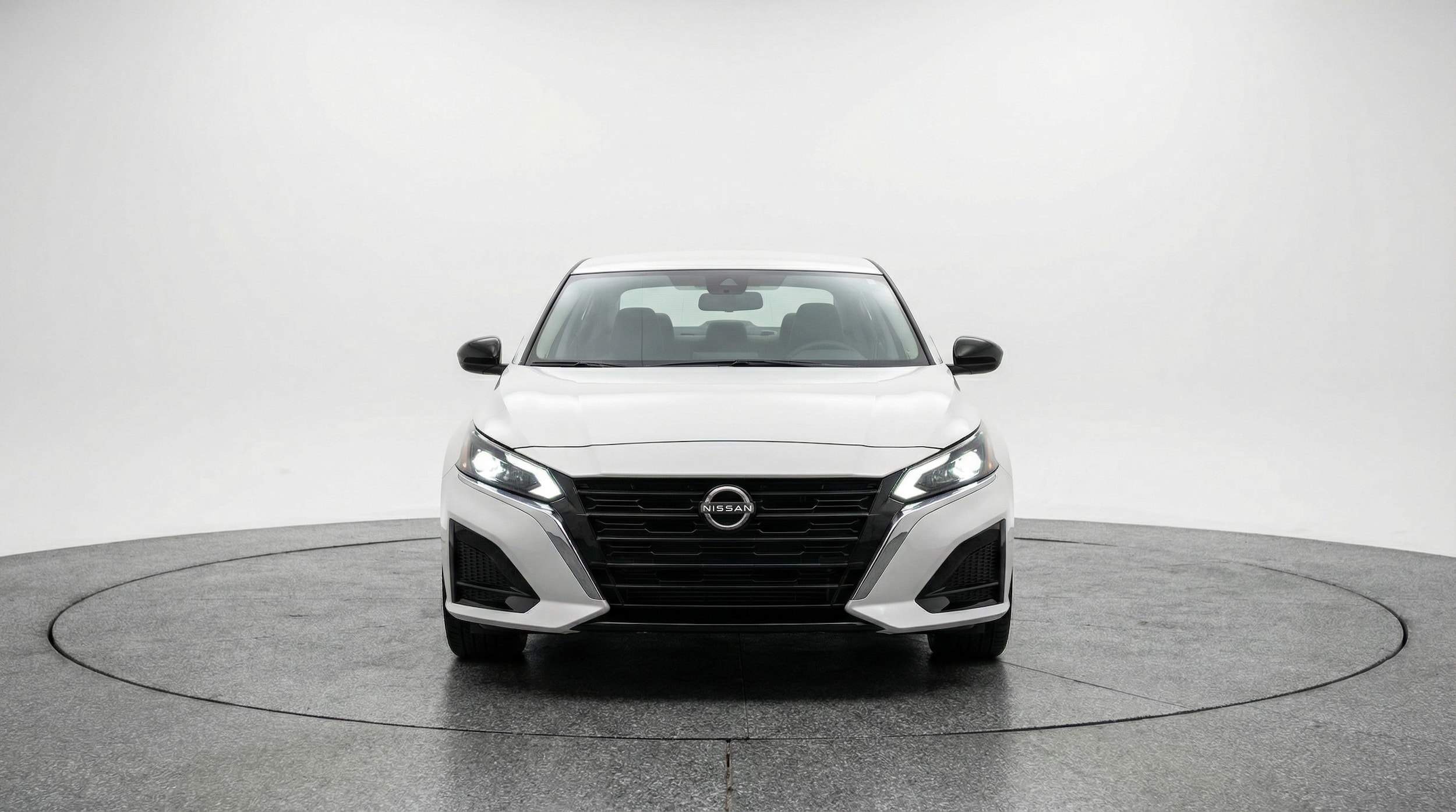 Thumbnail: 2025 Nissan Altima - 2