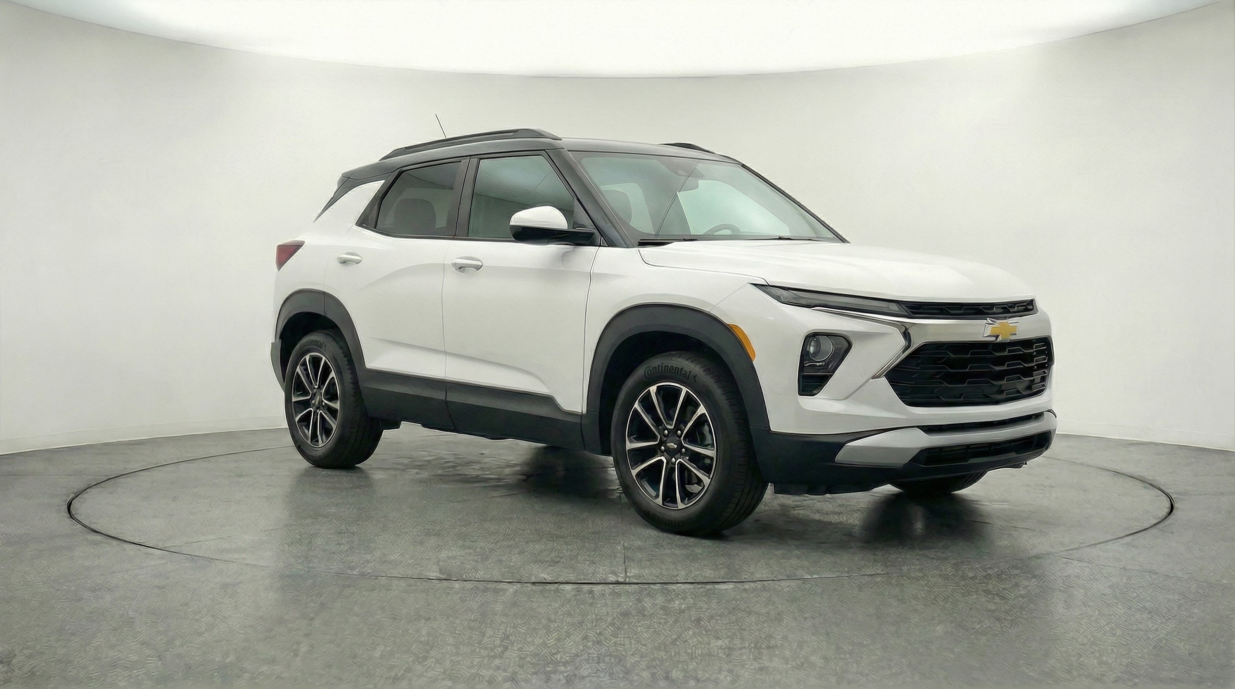 Thumbnail: 2025 Chevrolet TrailBlazer - 1