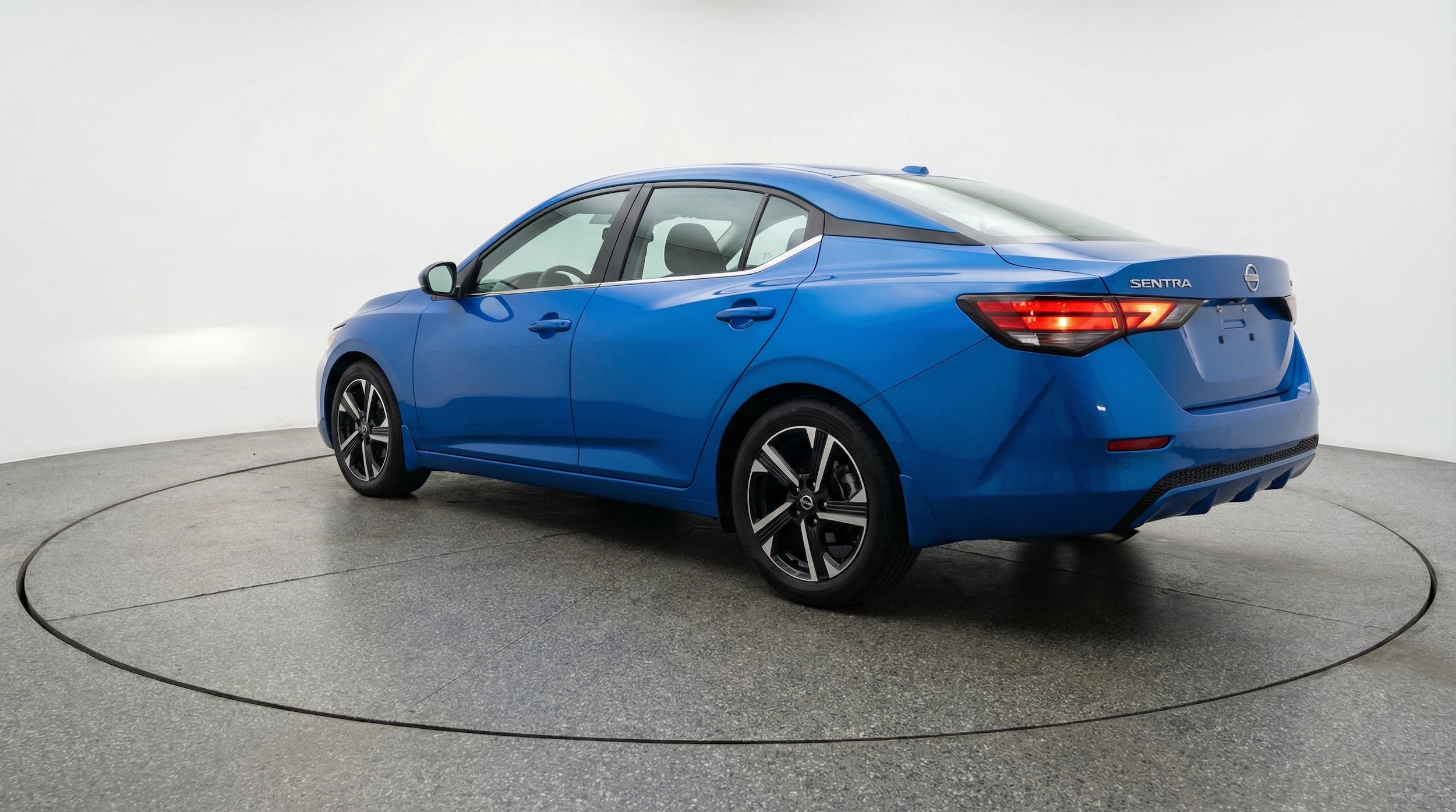 Thumbnail: 2025 Nissan Sentra - 5