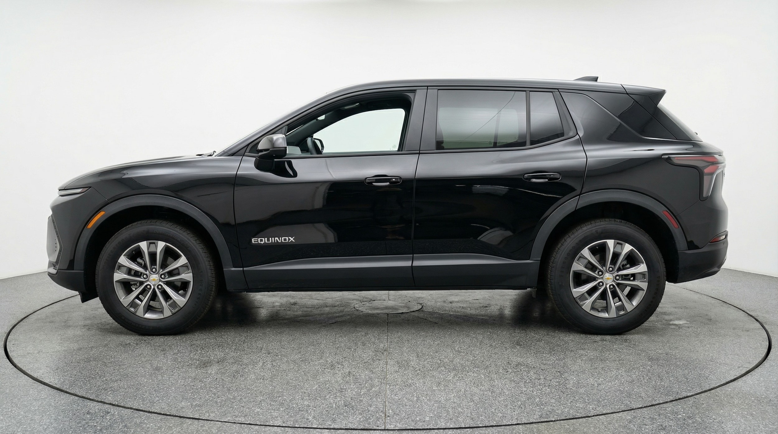 Thumbnail: 2025 Chevrolet Equinox - 4