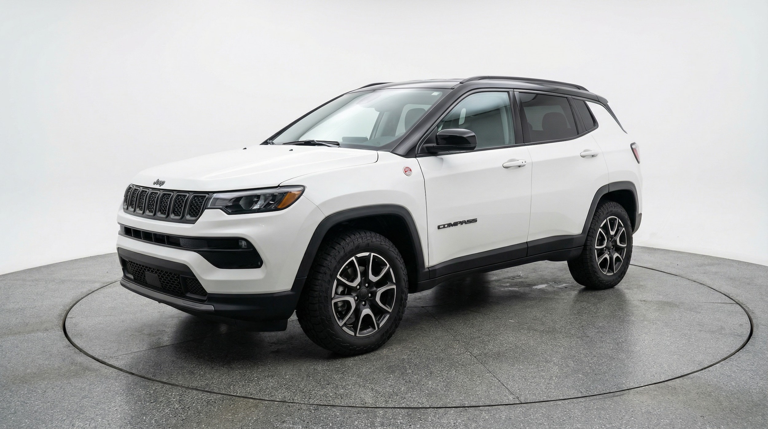 Thumbnail: 2025 Jeep Compass - 3