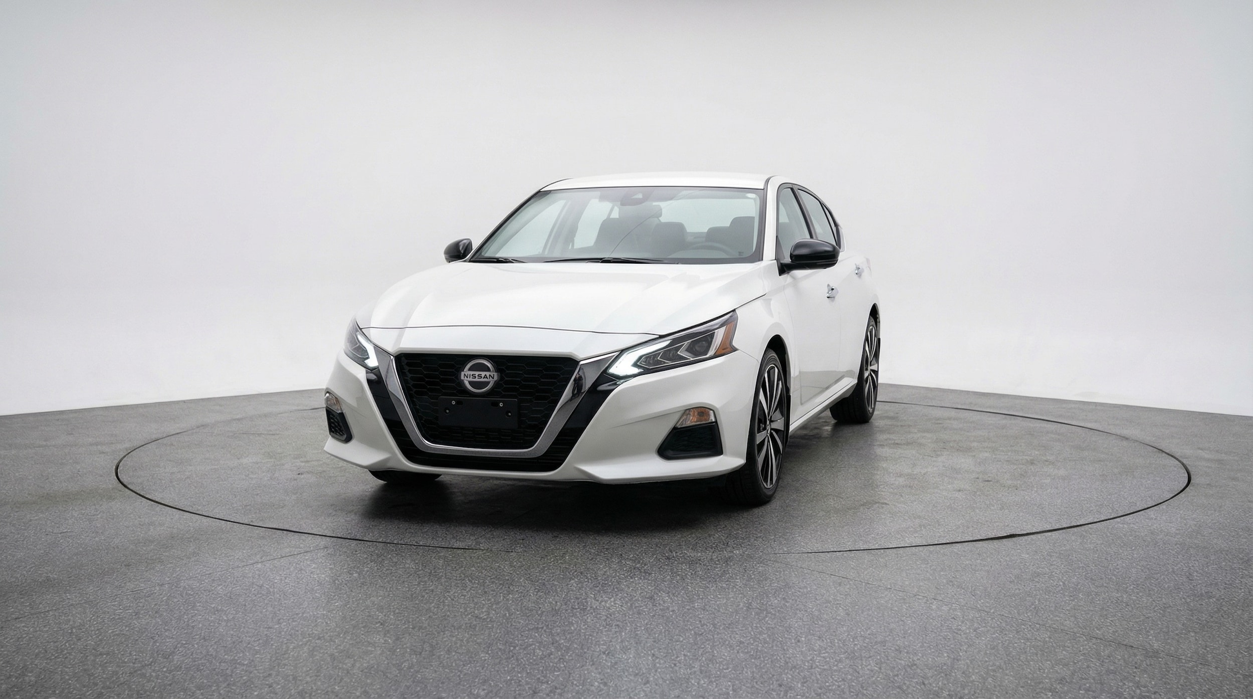 Thumbnail: 2025 Nissan Altima - 2