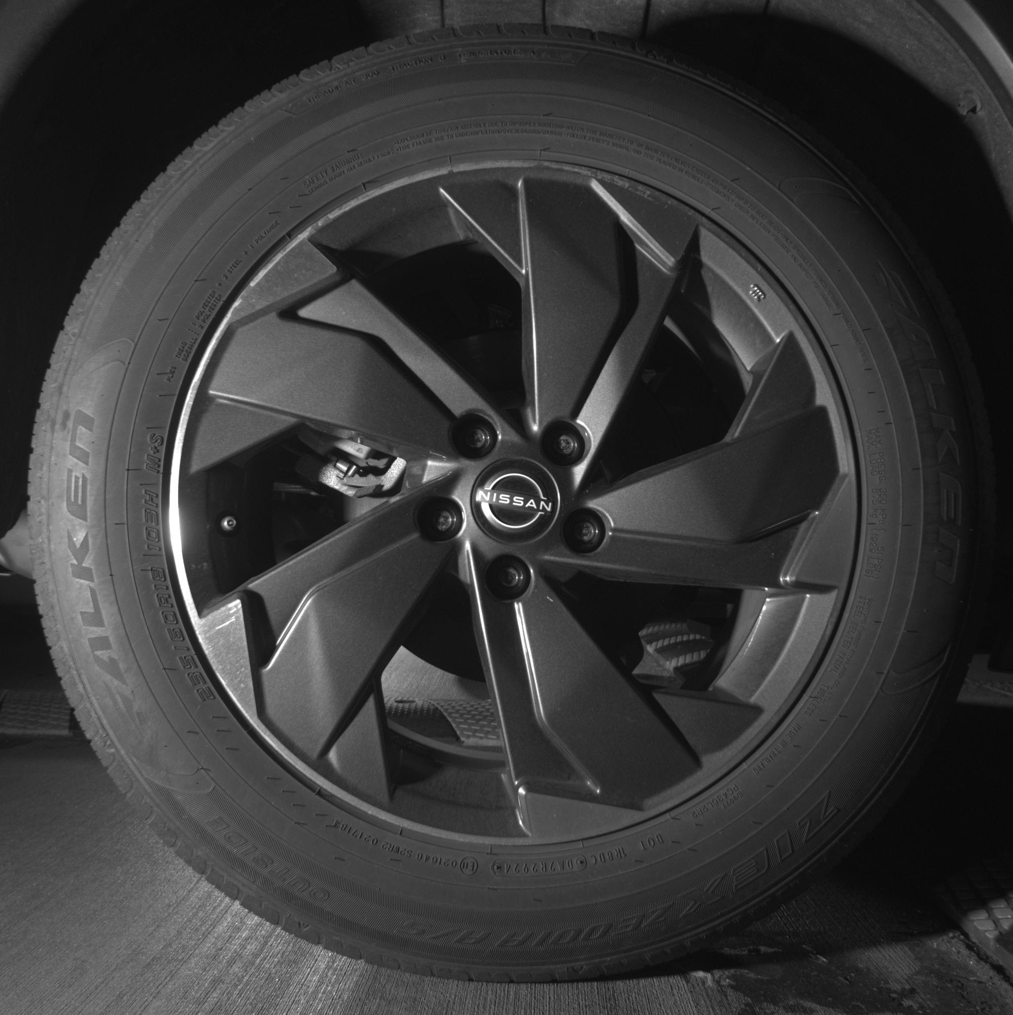 Thumbnail: 2025 Nissan Rogue - 12