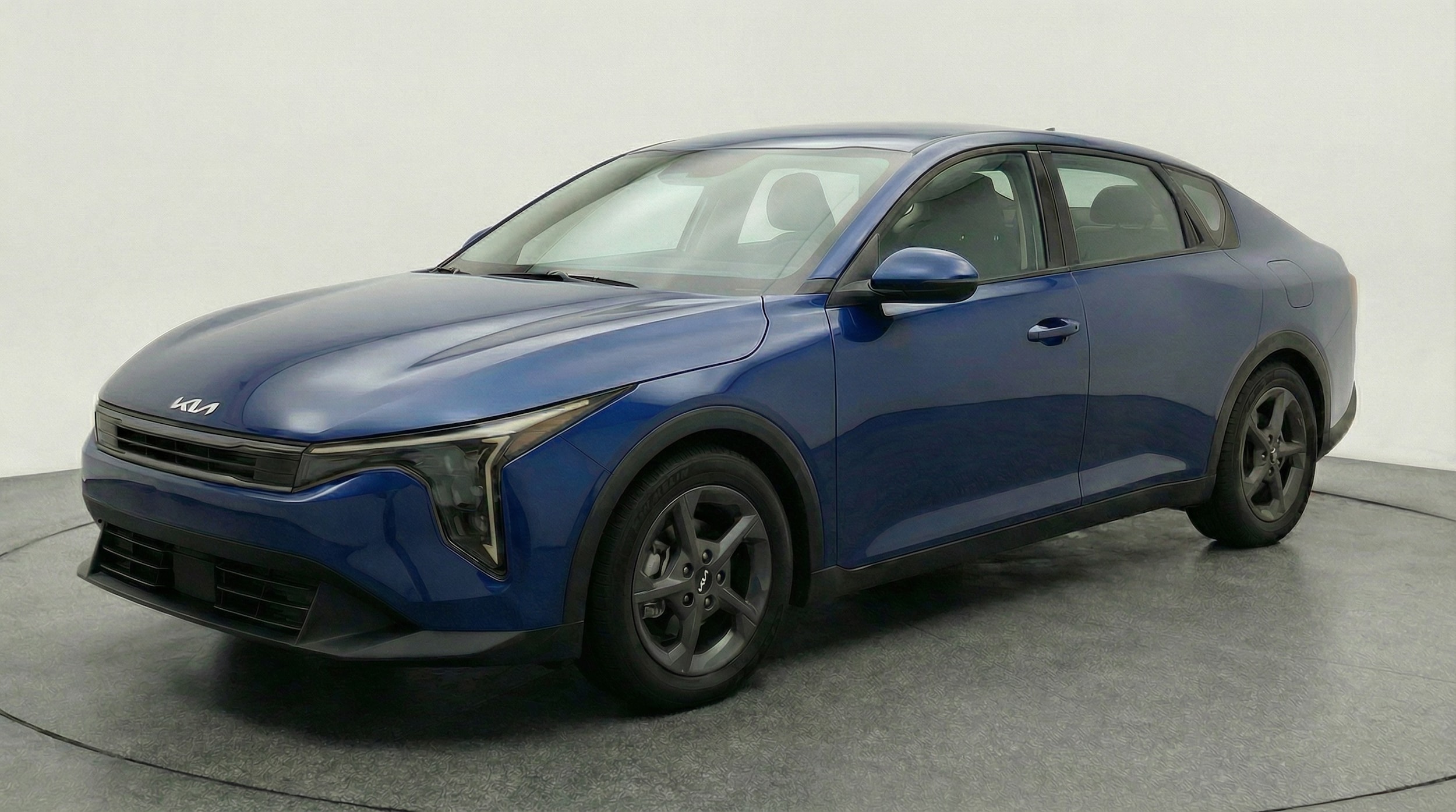 Thumbnail: 2025 Kia K4 - 3