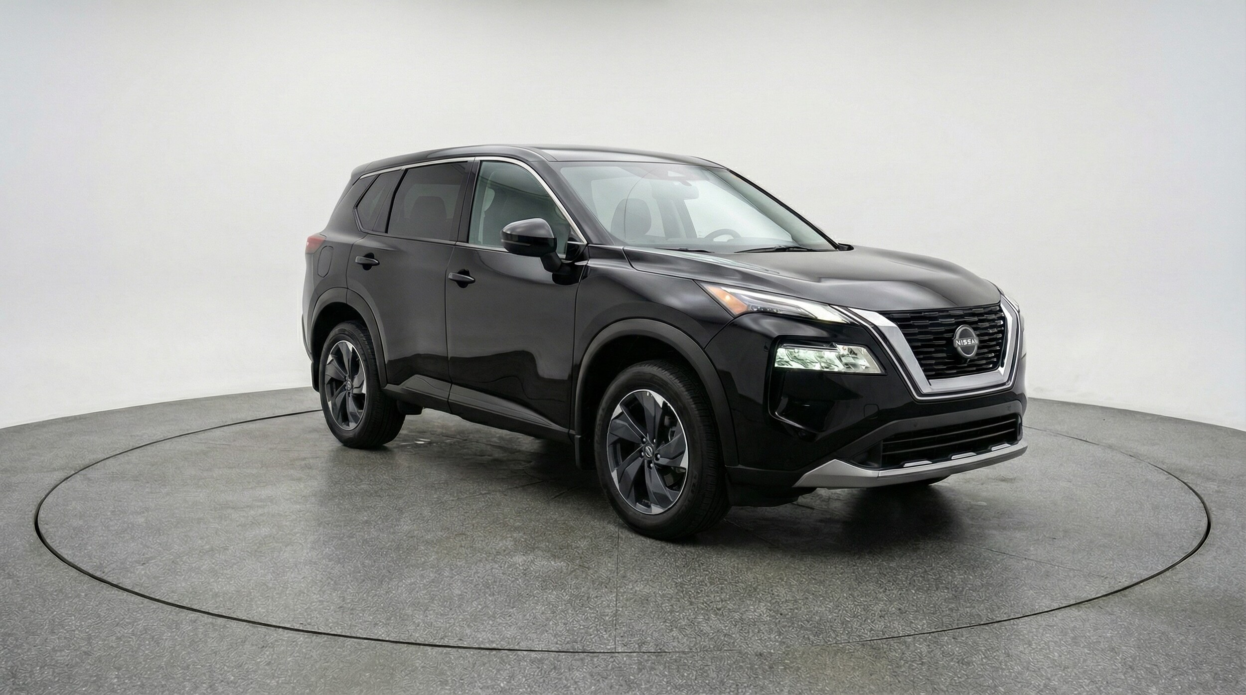 Thumbnail: 2025 Nissan Rogue - 1