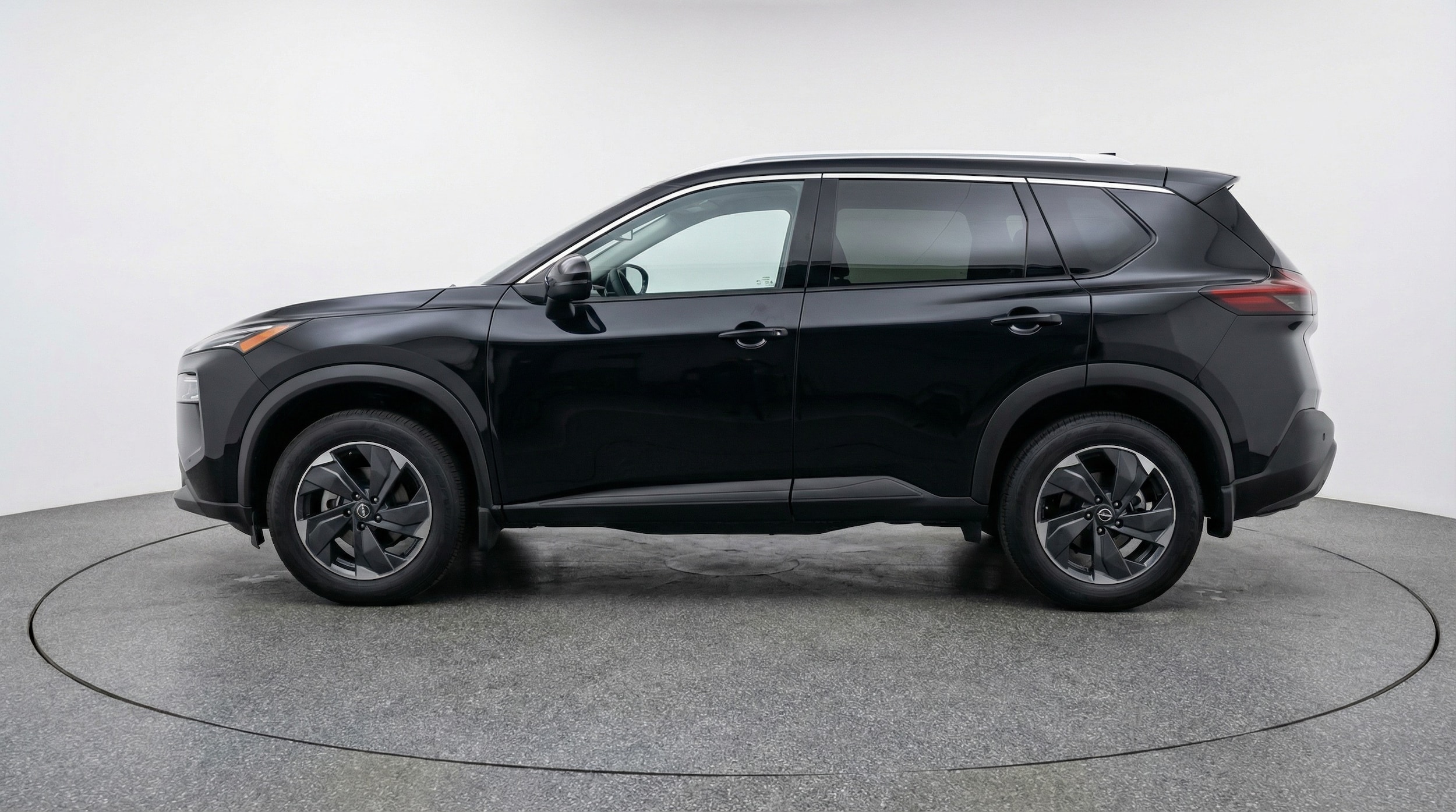 Thumbnail: 2025 Nissan Rogue - 4