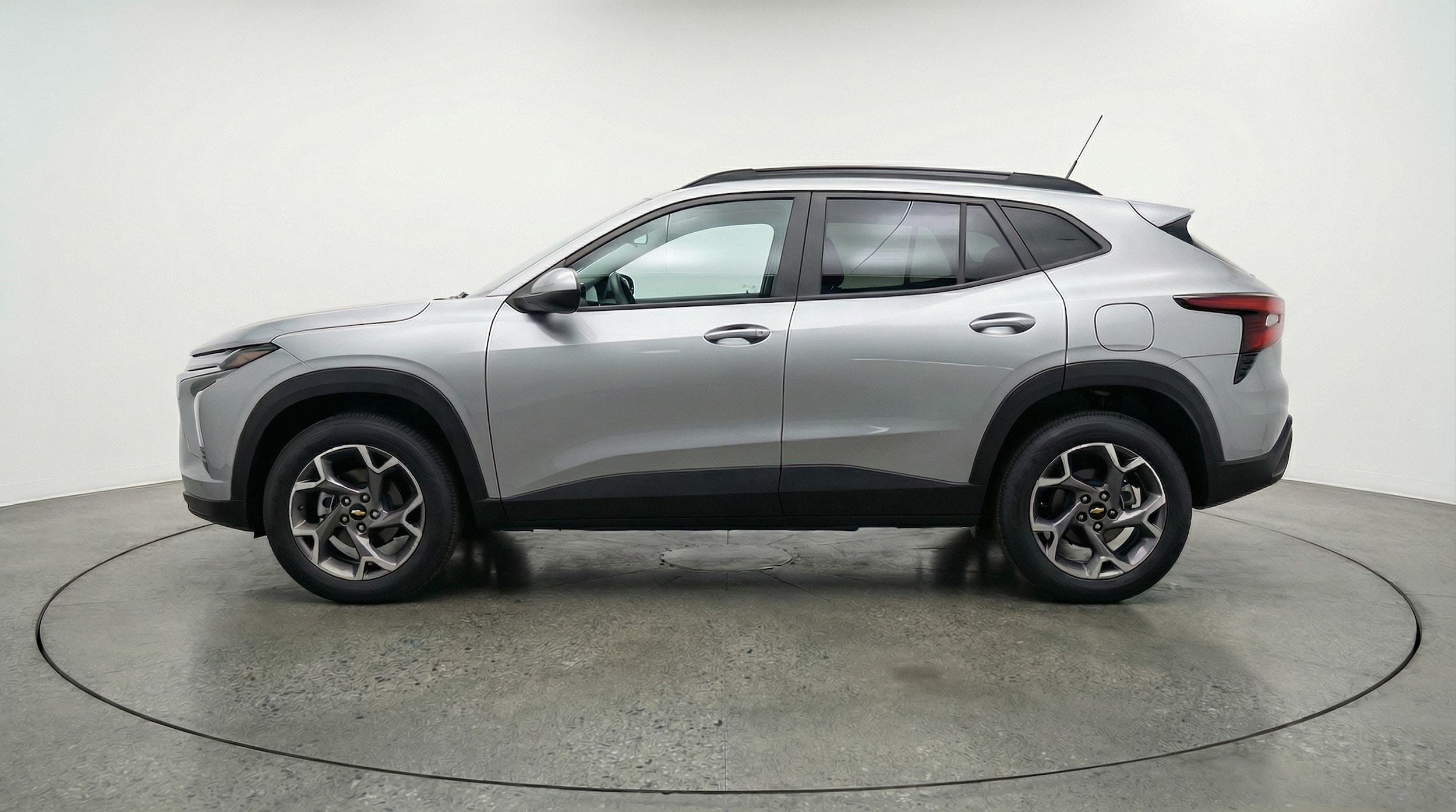 Thumbnail: 2025 Chevrolet Trax - 4