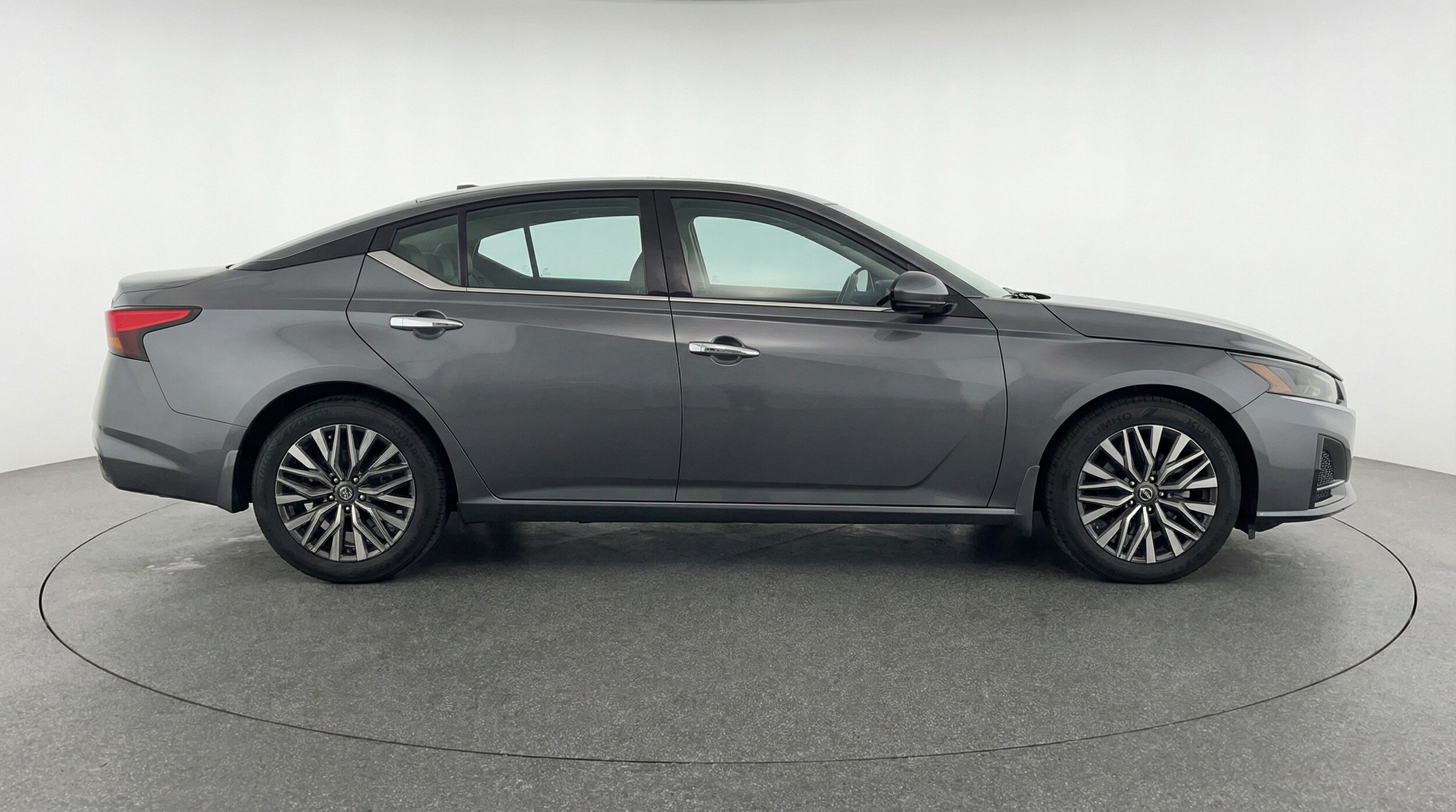 Thumbnail: 2025 Nissan Altima - 8