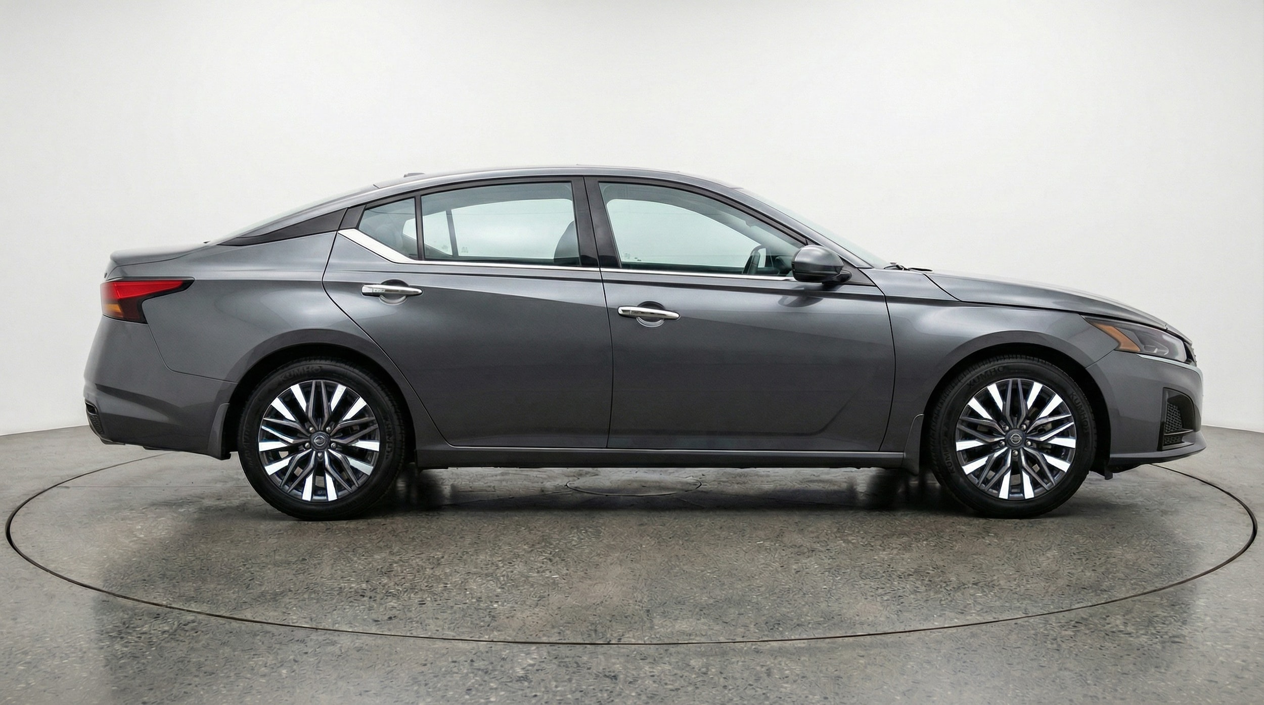 Thumbnail: 2025 Nissan Altima - 8