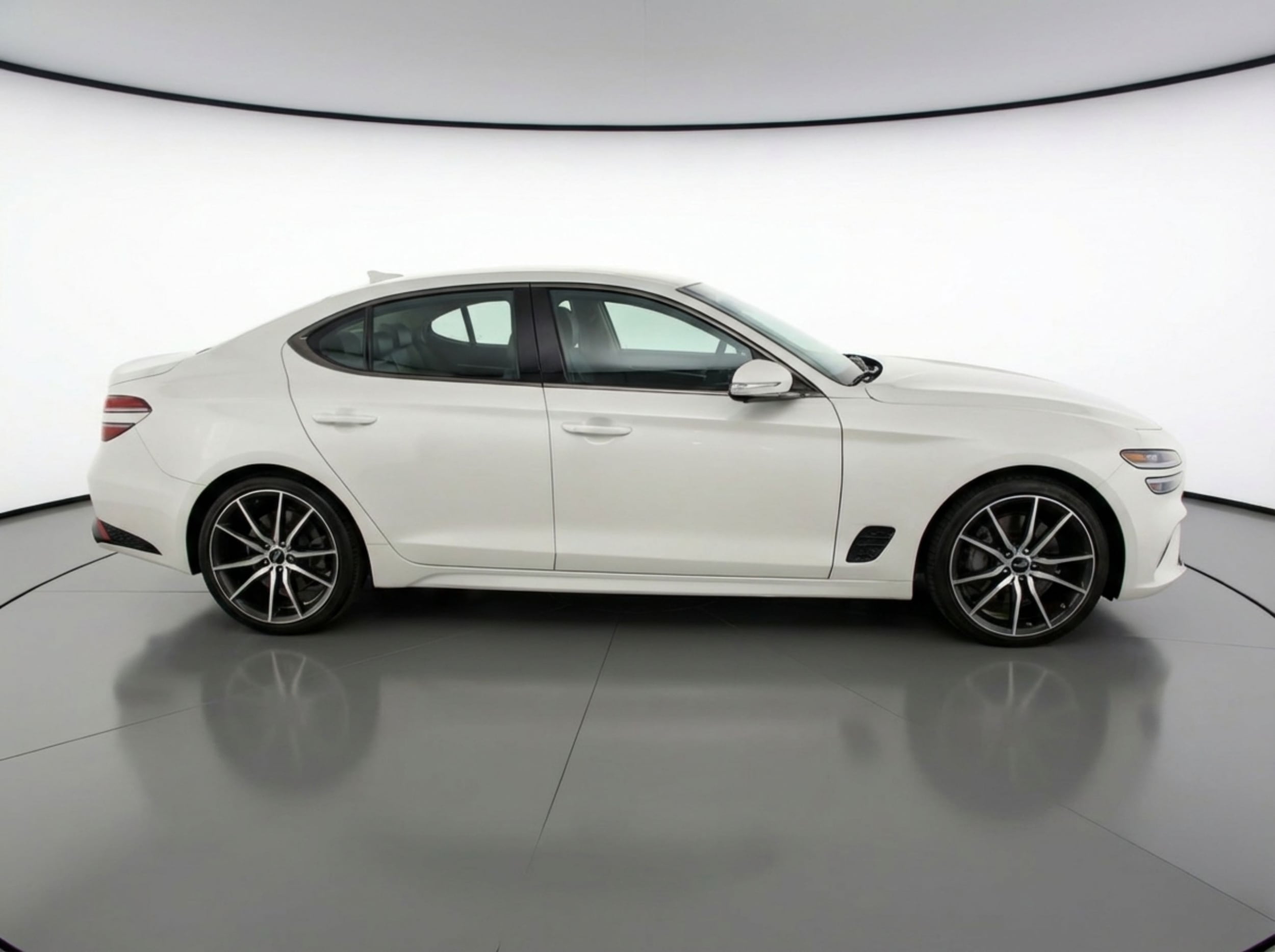 Thumbnail: 2025 Genesis G70 - 8