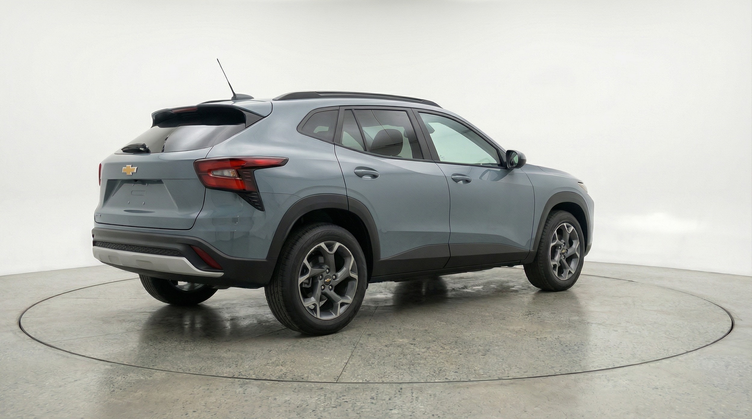 Thumbnail: 2025 Chevrolet Trax - 7