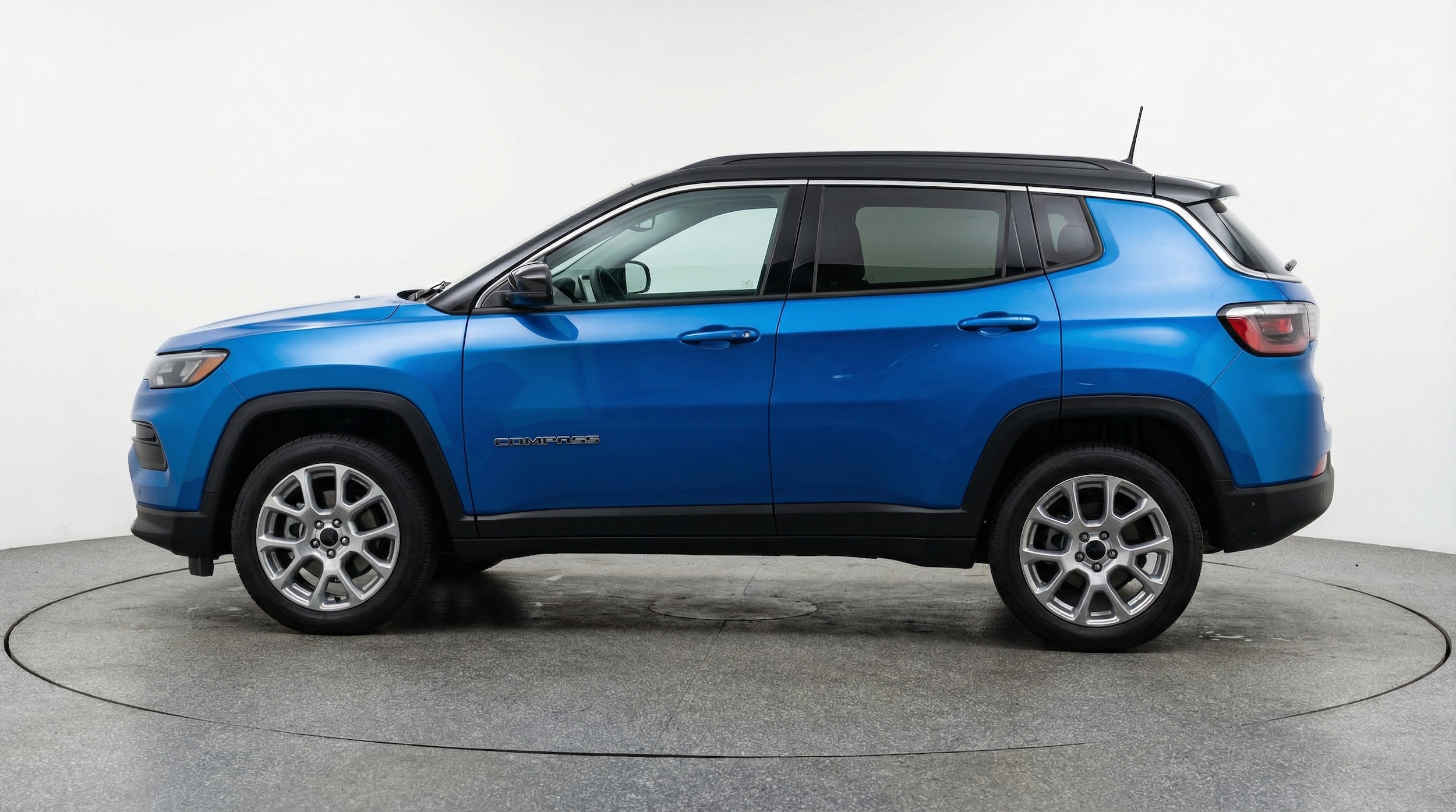 Thumbnail: 2025 Jeep Compass - 4