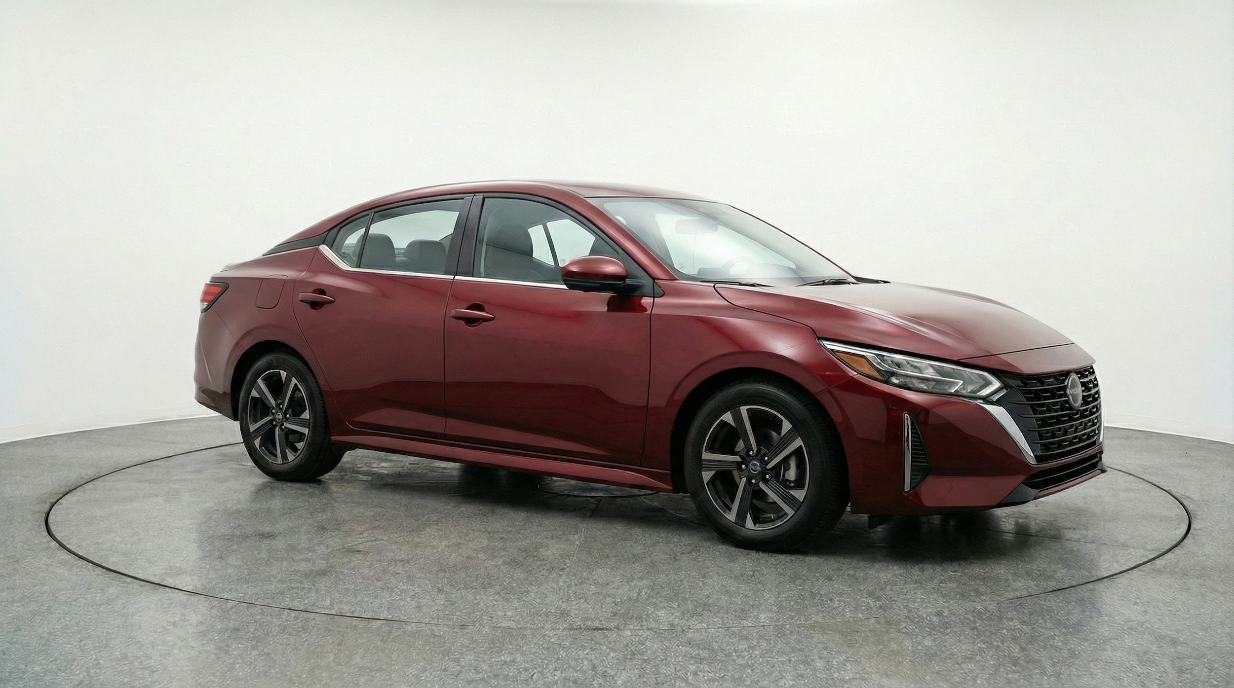 Thumbnail: 2025 Nissan Sentra - 1