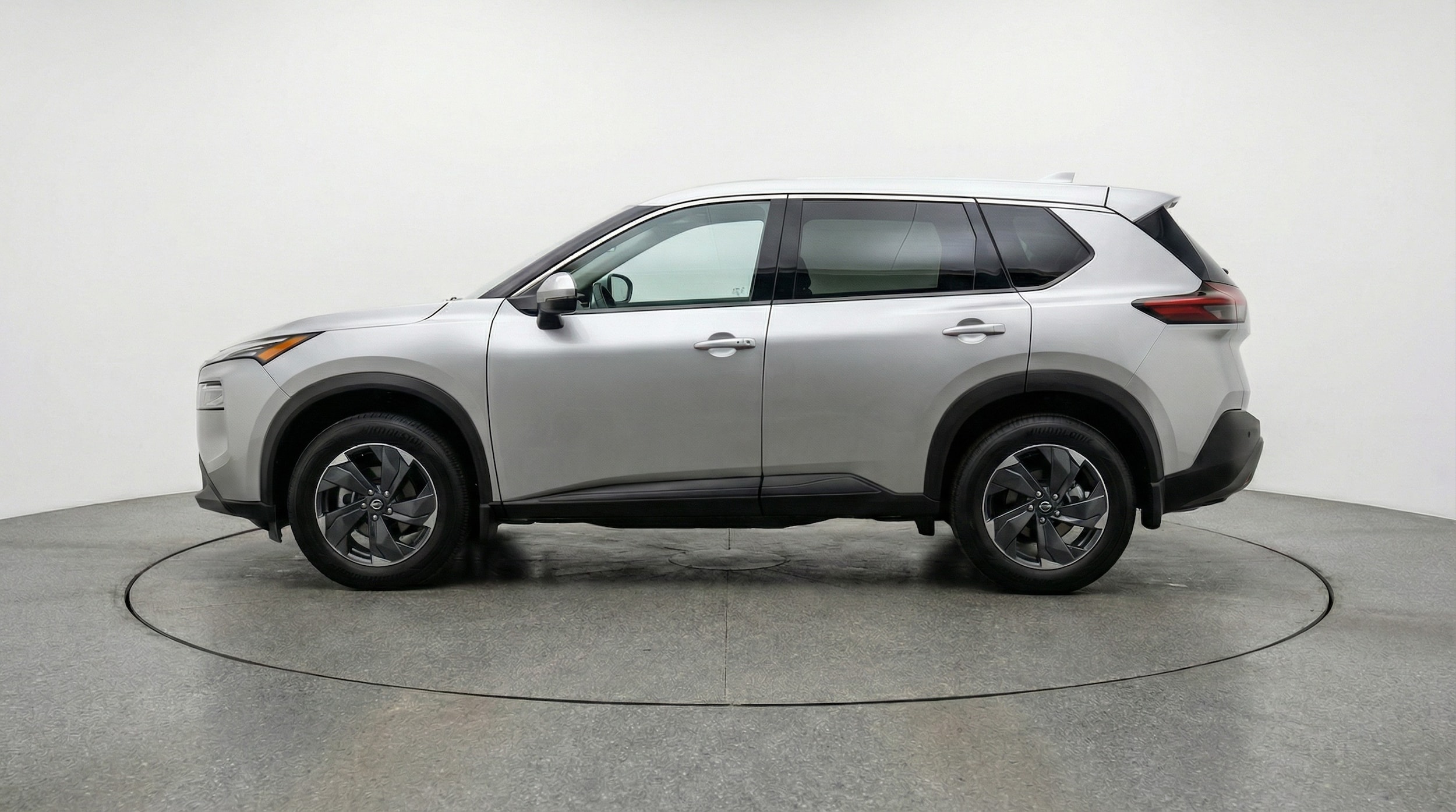 Thumbnail: 2025 Nissan Rogue - 4