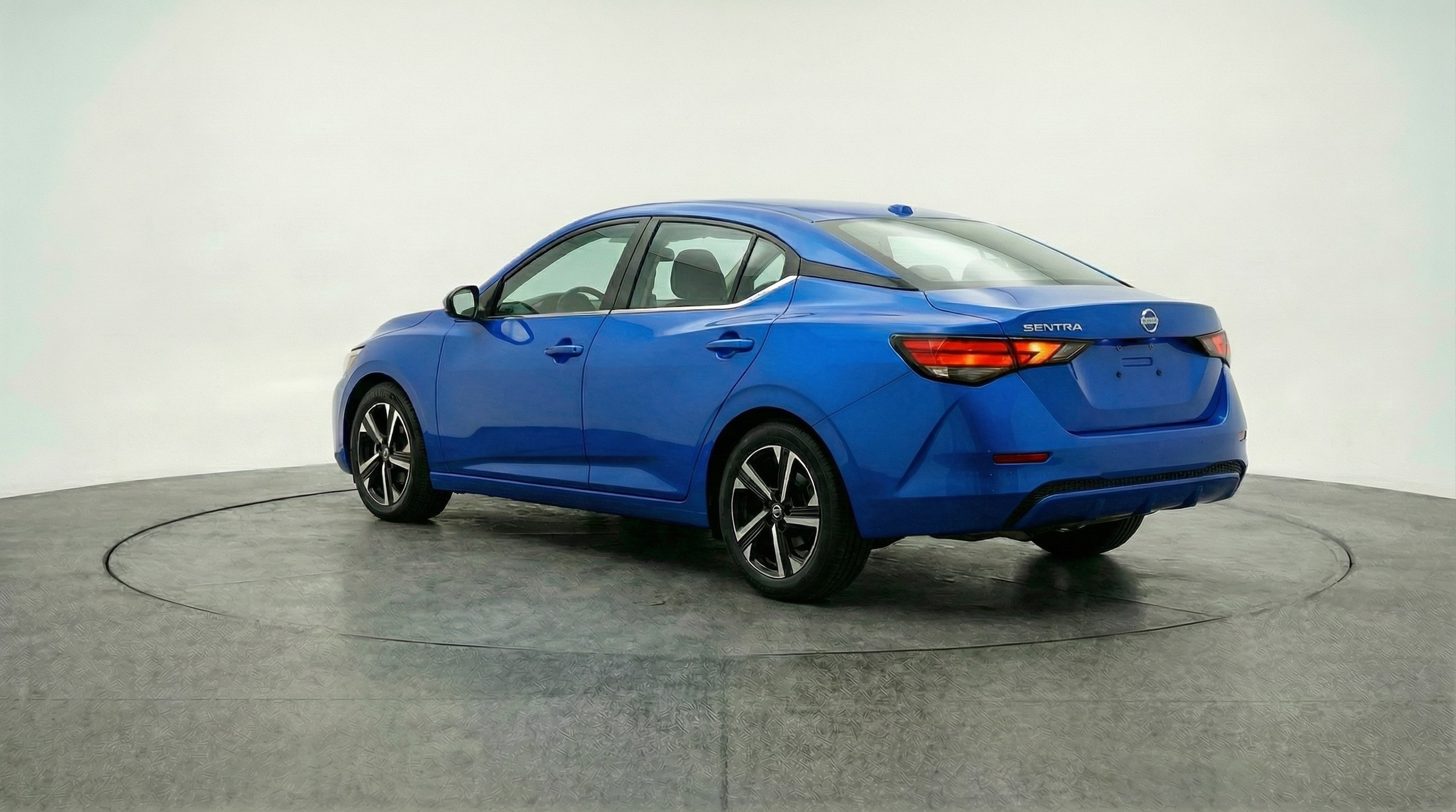 Thumbnail: 2025 Nissan Sentra - 5