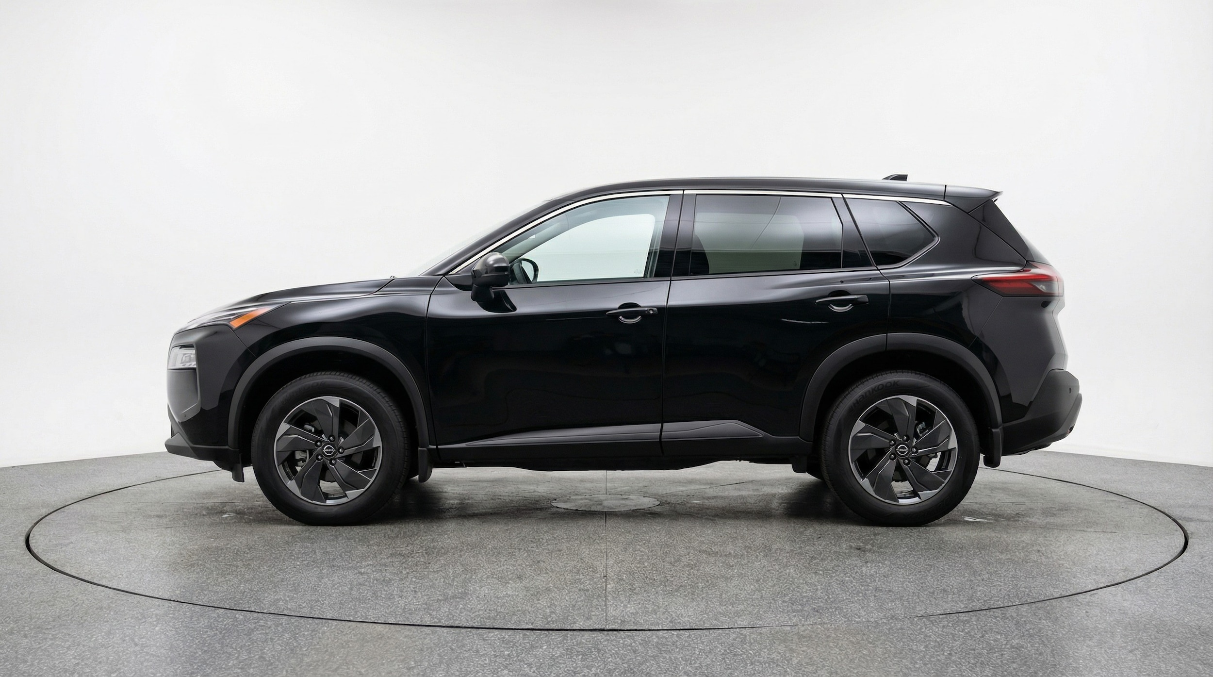 Thumbnail: 2025 Nissan Rogue - 4