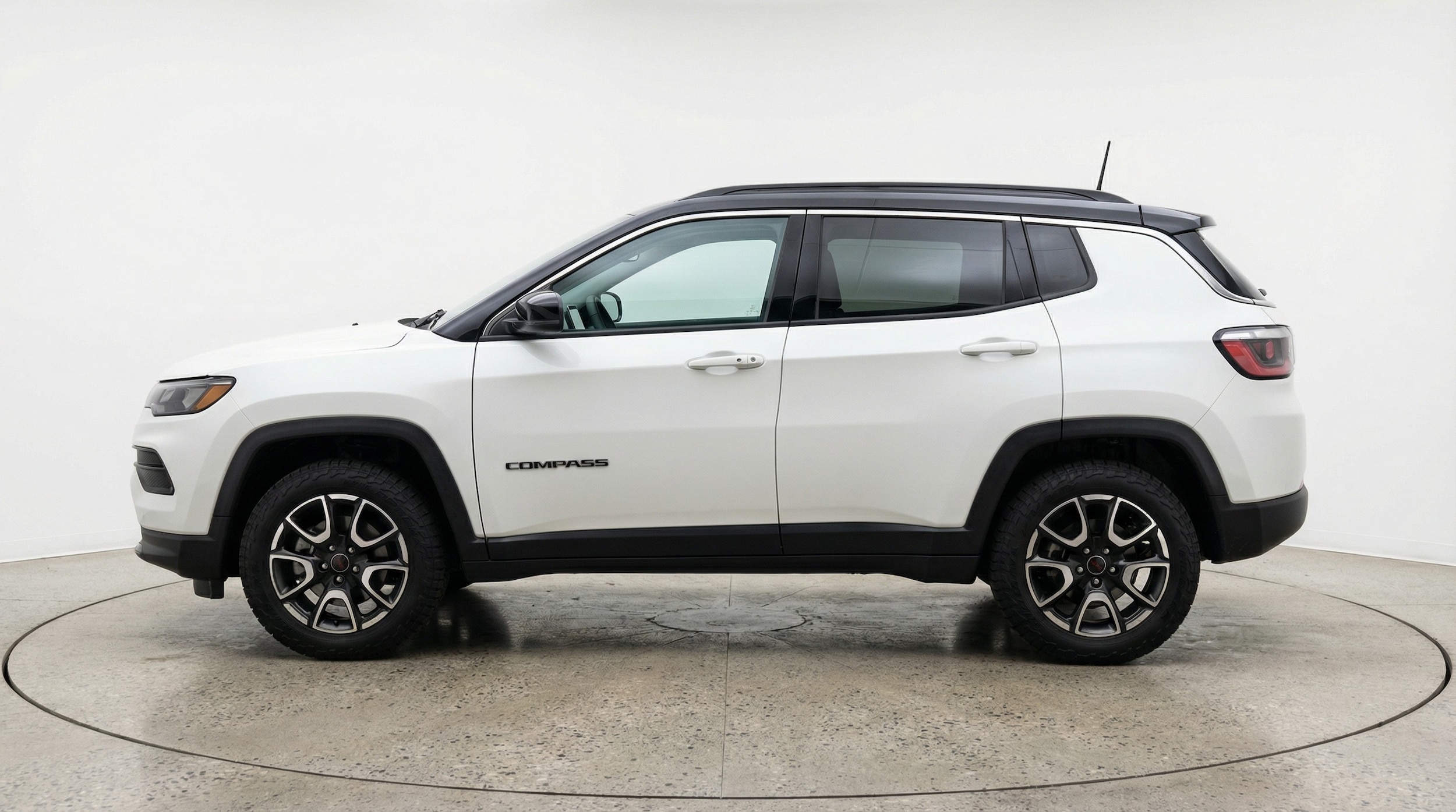 Thumbnail: 2025 Jeep Compass - 4