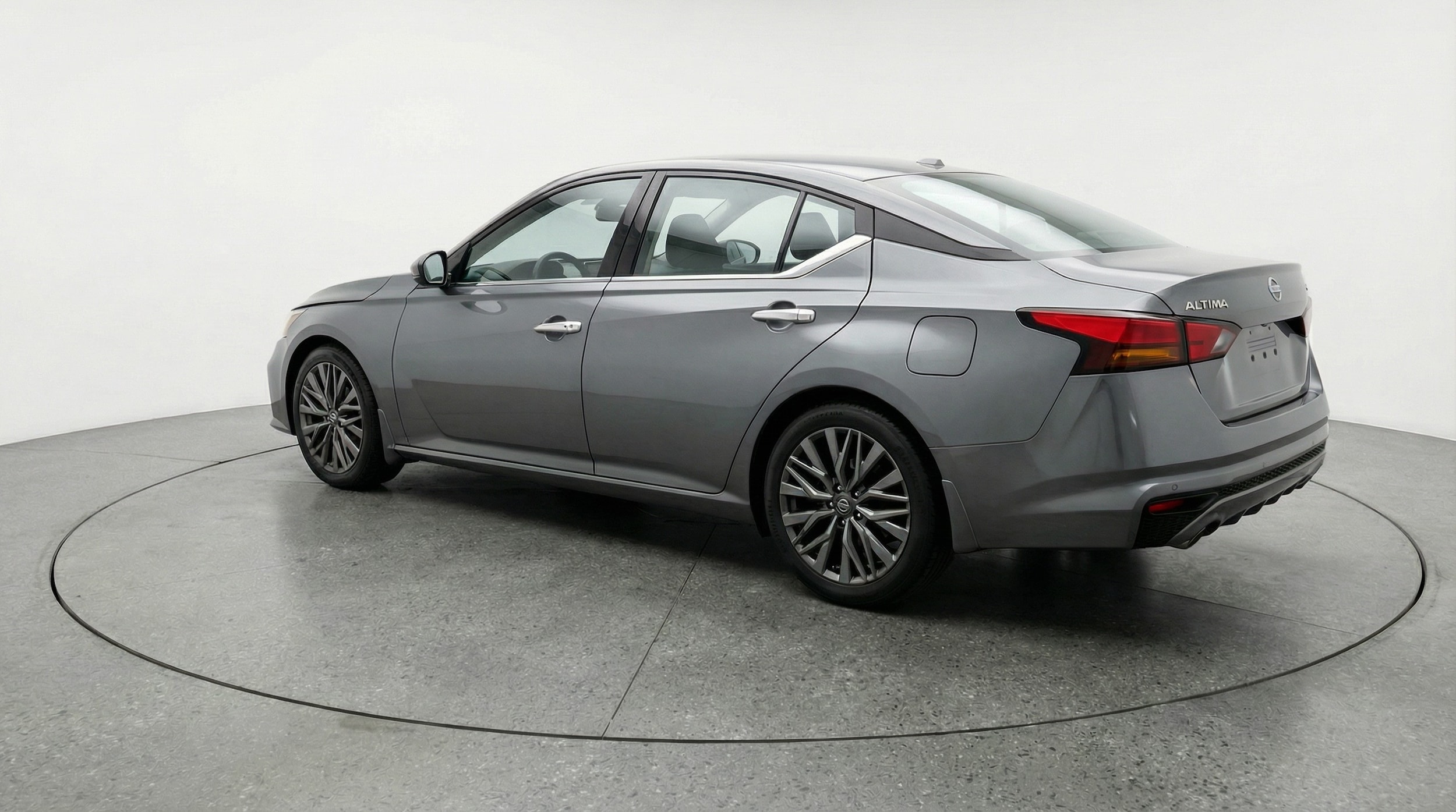 Thumbnail: 2025 Nissan Altima - 5