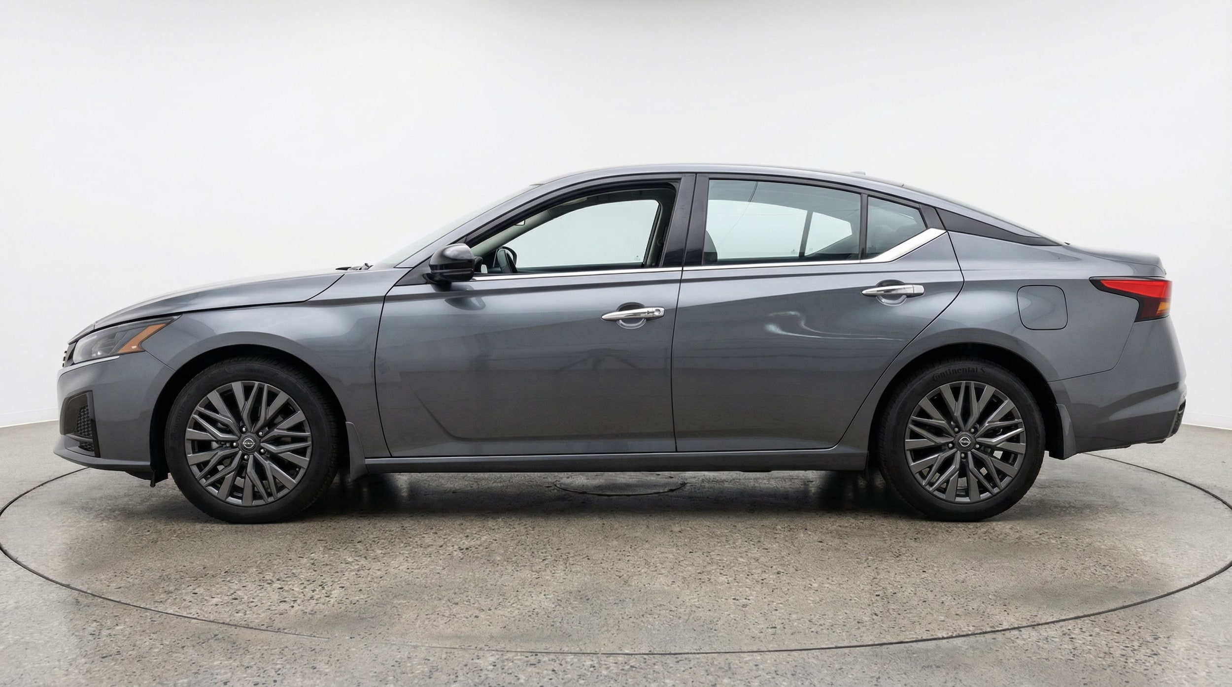 Thumbnail: 2025 Nissan Altima - 4