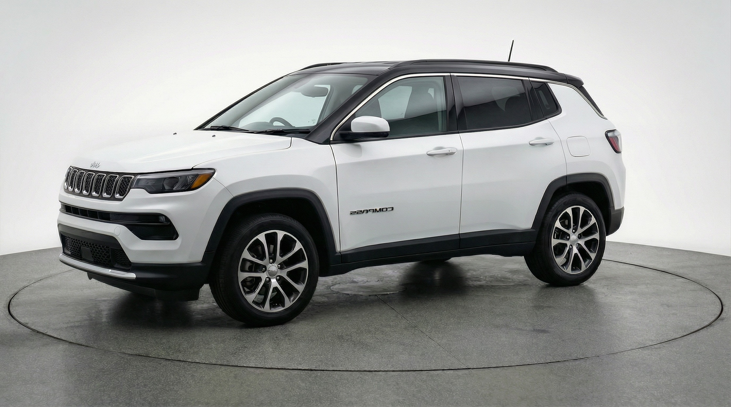 Thumbnail: 2025 Jeep Compass - 3