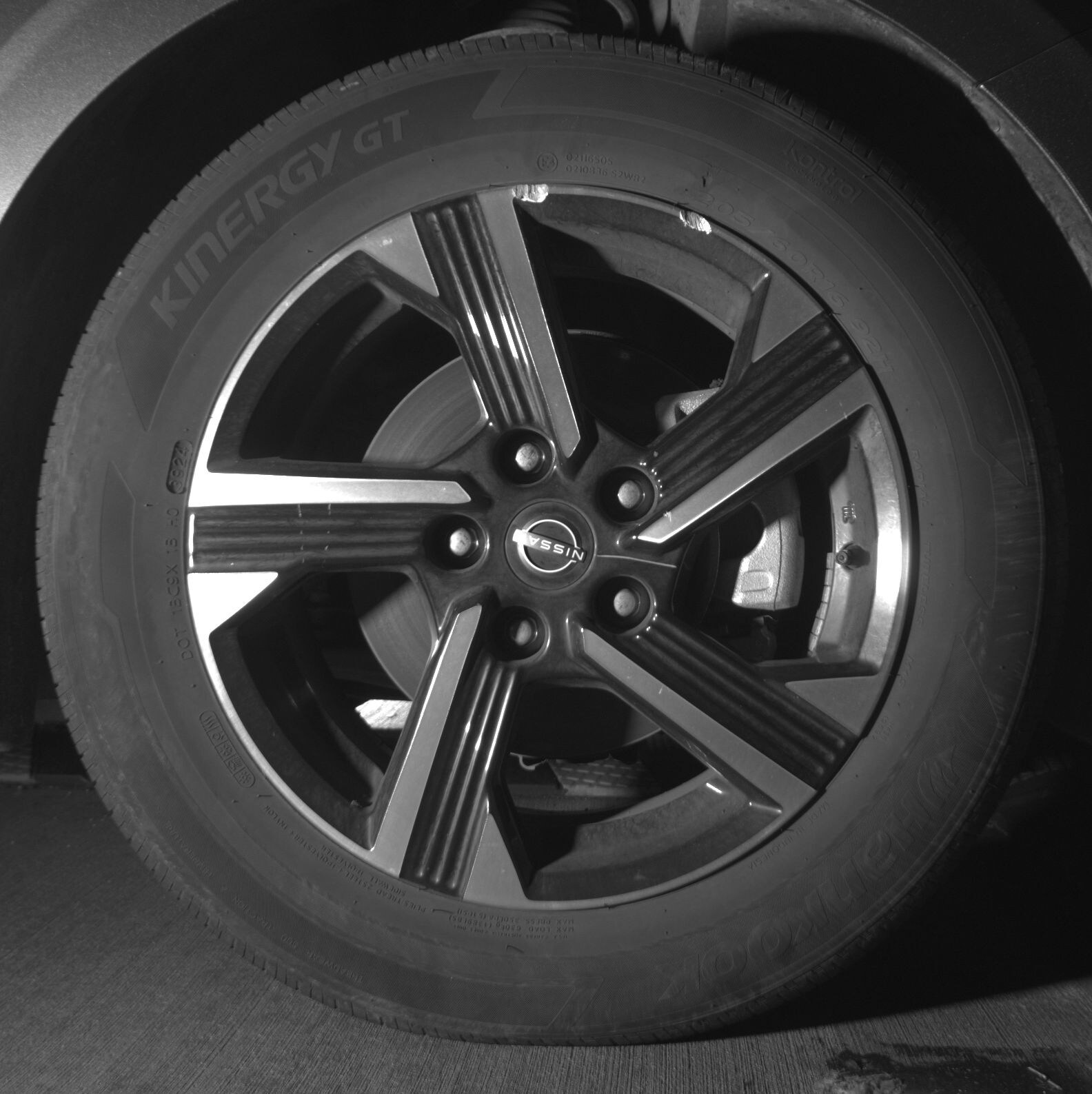 Thumbnail: 2025 Nissan Sentra - 10