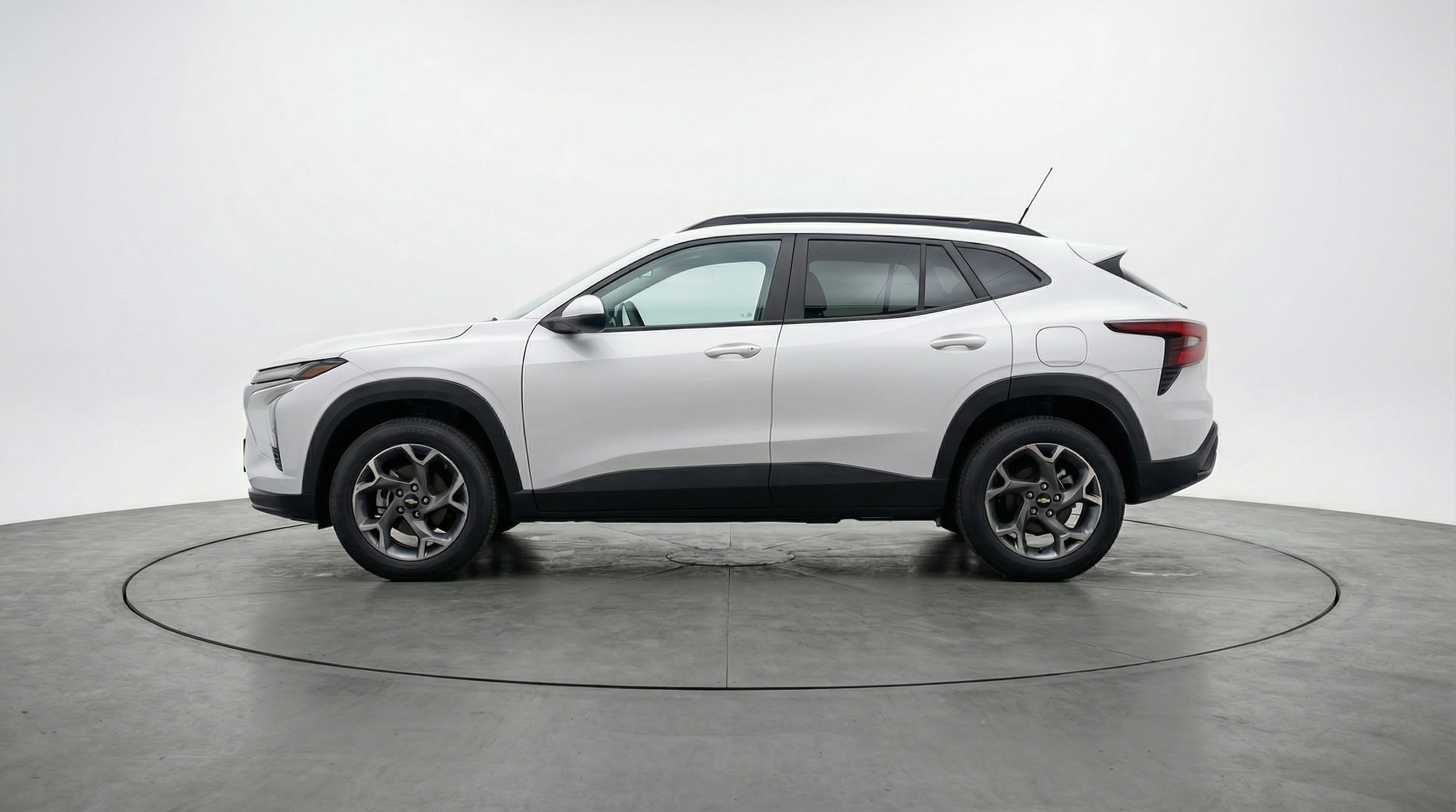 Thumbnail: 2025 Chevrolet Trax - 4