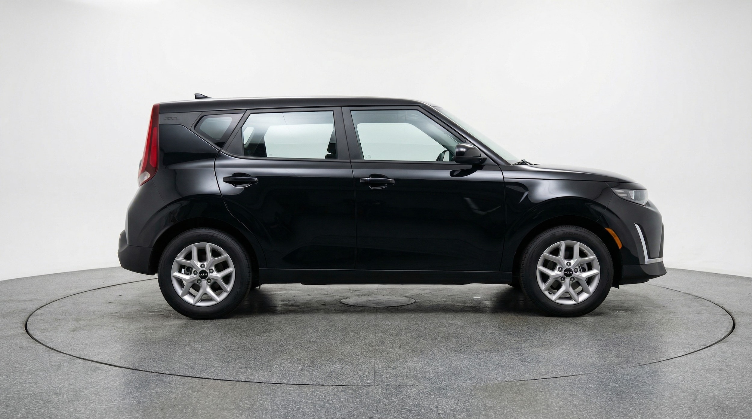 Thumbnail: 2025 Kia Soul - 8