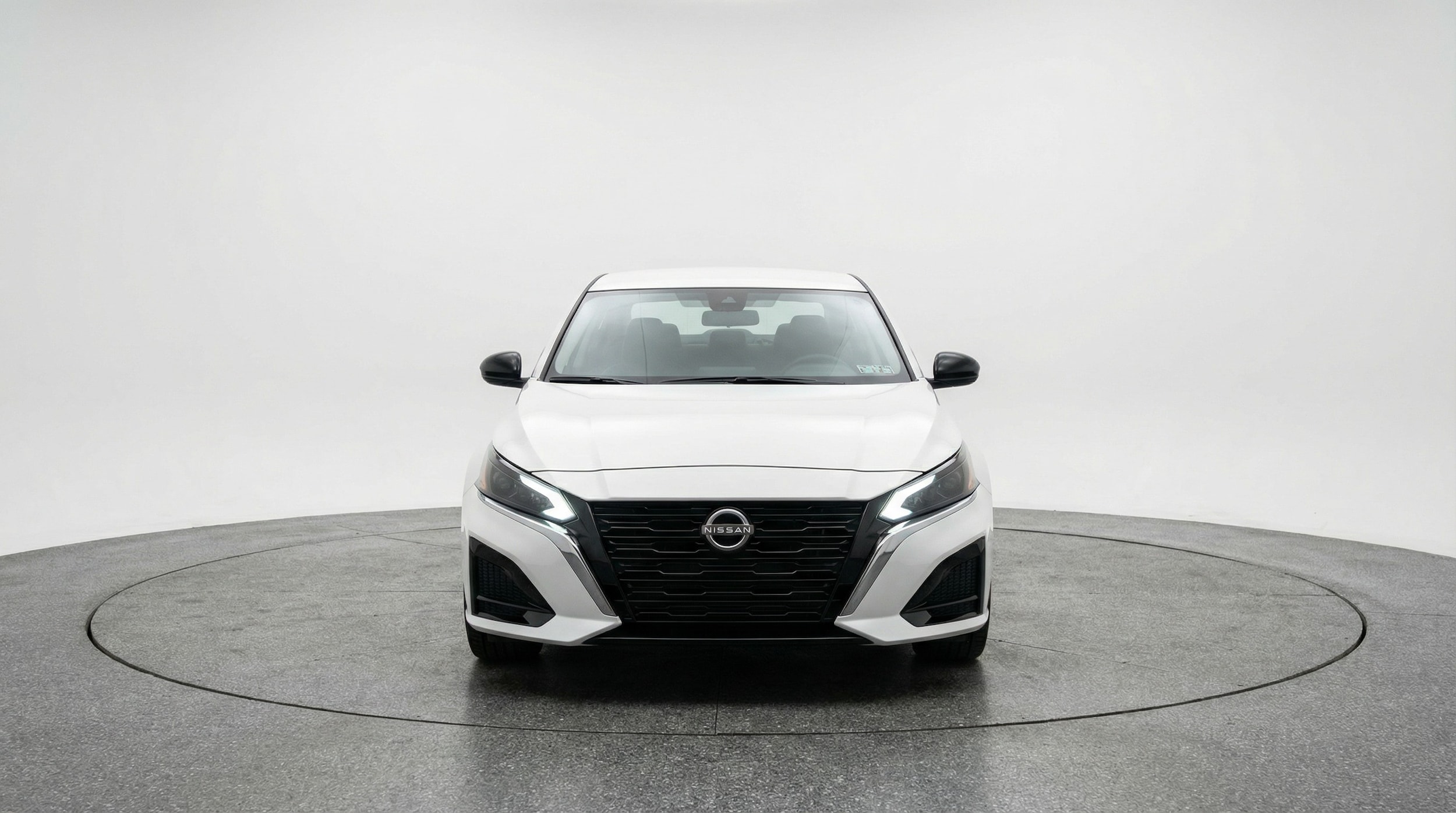 Thumbnail: 2025 Nissan Altima - 2