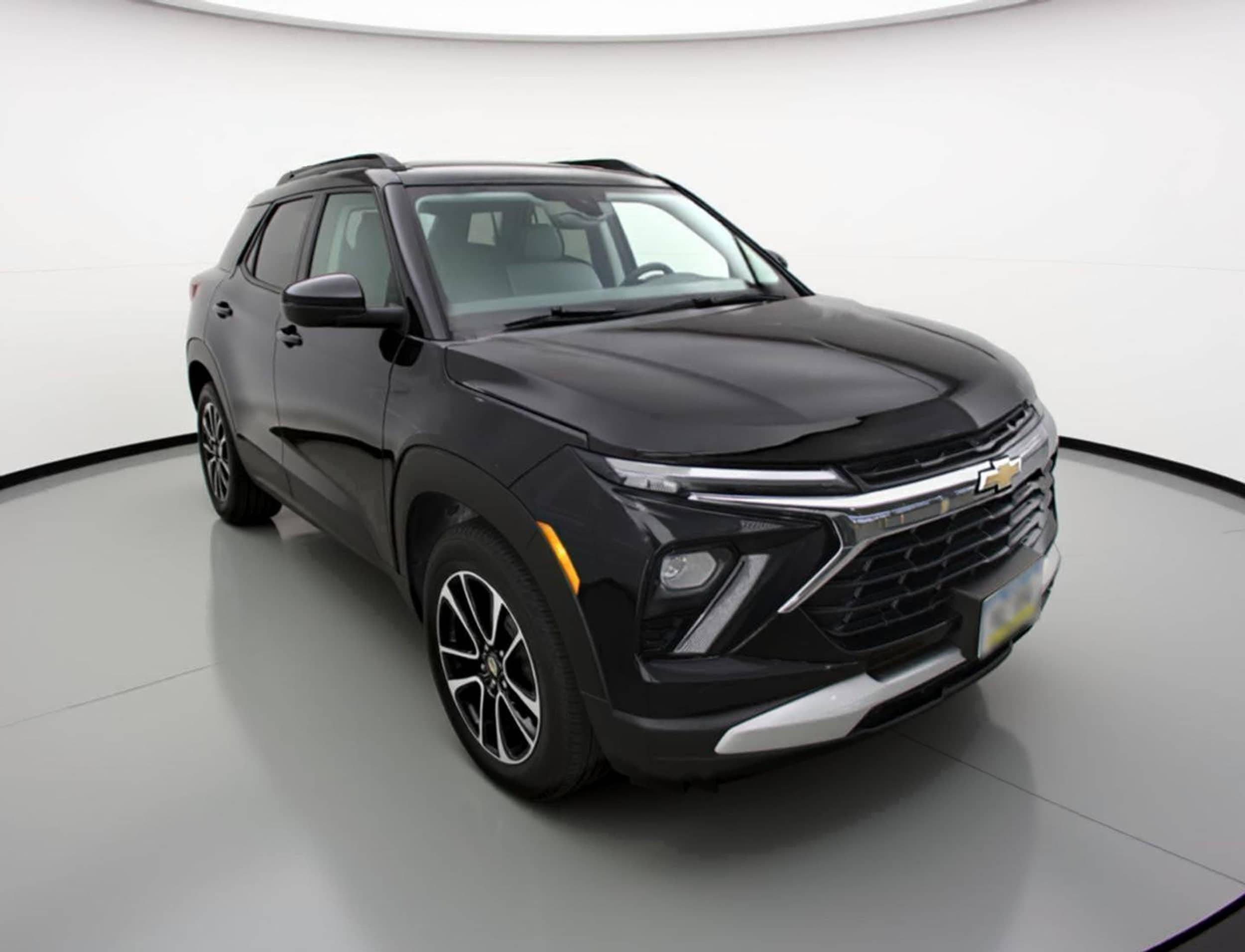 Thumbnail: 2025 Chevrolet TrailBlazer - 1