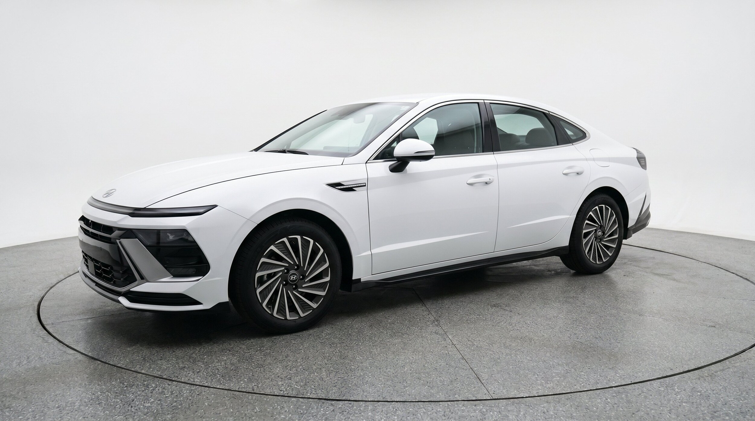 Thumbnail: 2025 Hyundai Sonata - 3