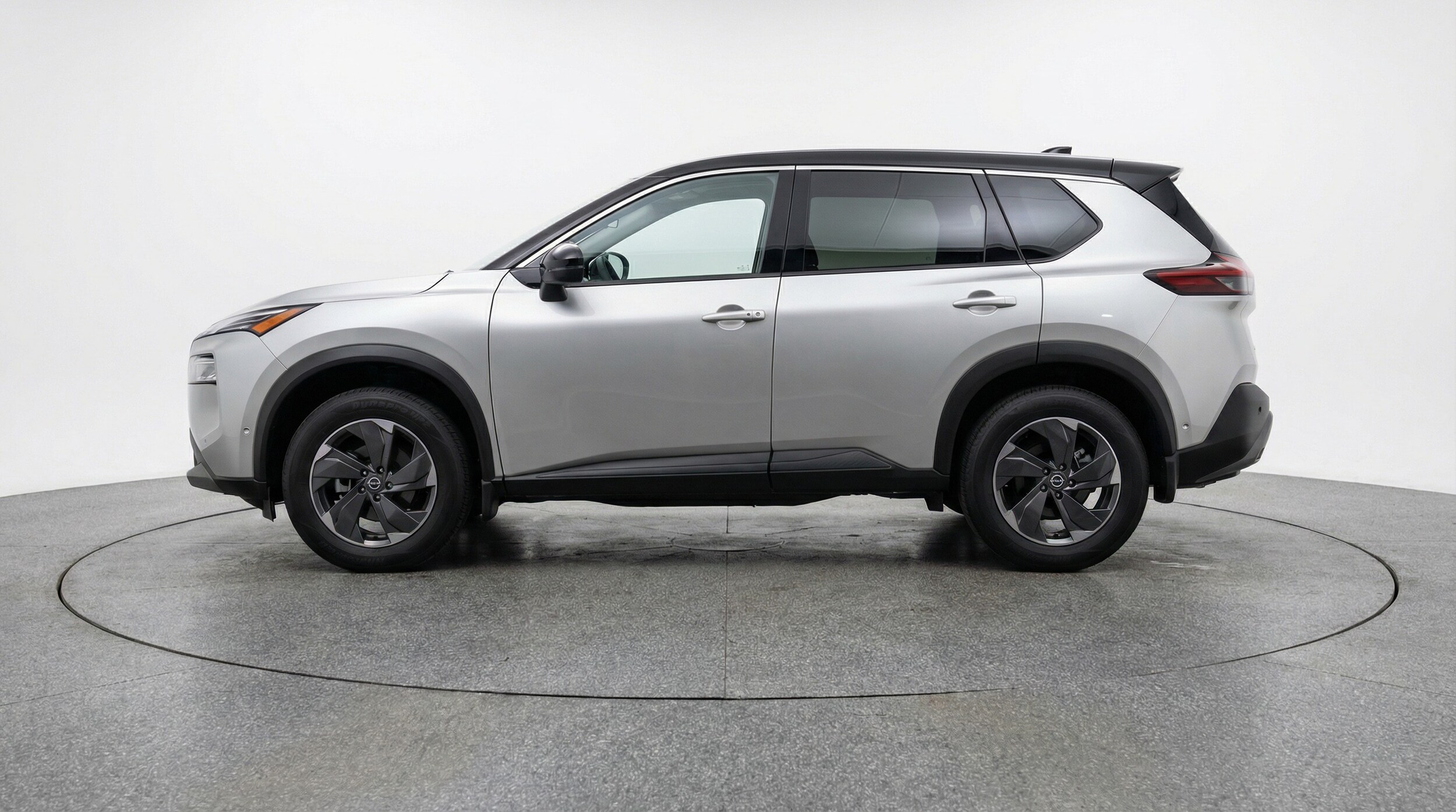 Thumbnail: 2025 Nissan Rogue - 4