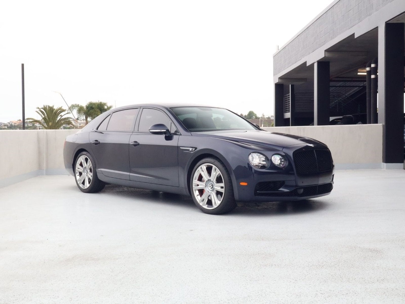 2017 Bentley Flying Spur W12's photo