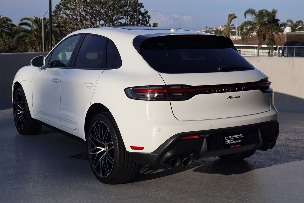 Certified 2025 Porsche Macan SUV