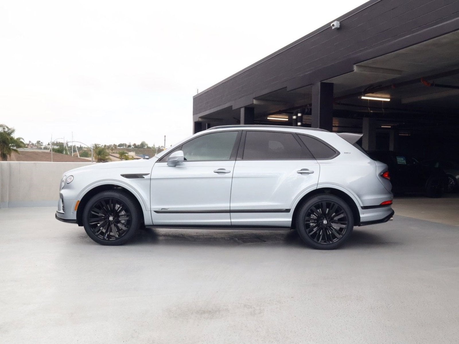 2023 Bentley Bentayga Speed photo 6