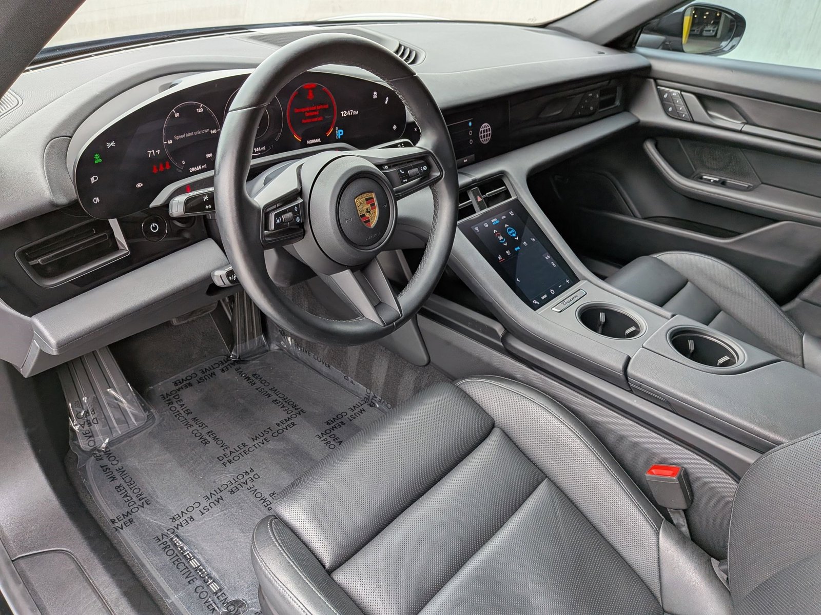 2021 Porsche Taycan photo 4