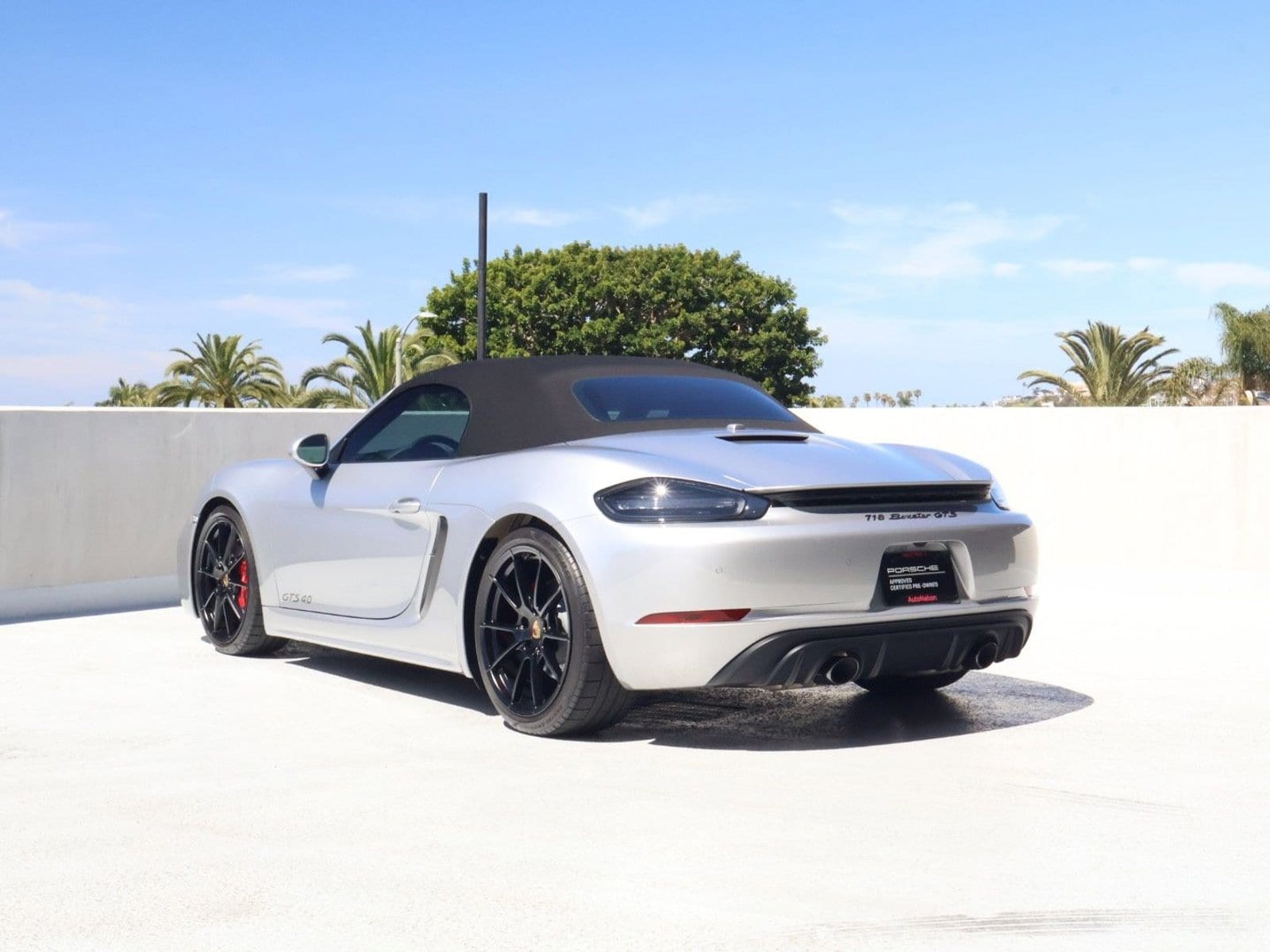 2023 Porsche 718 Boxster GTS 4.0 photo 2