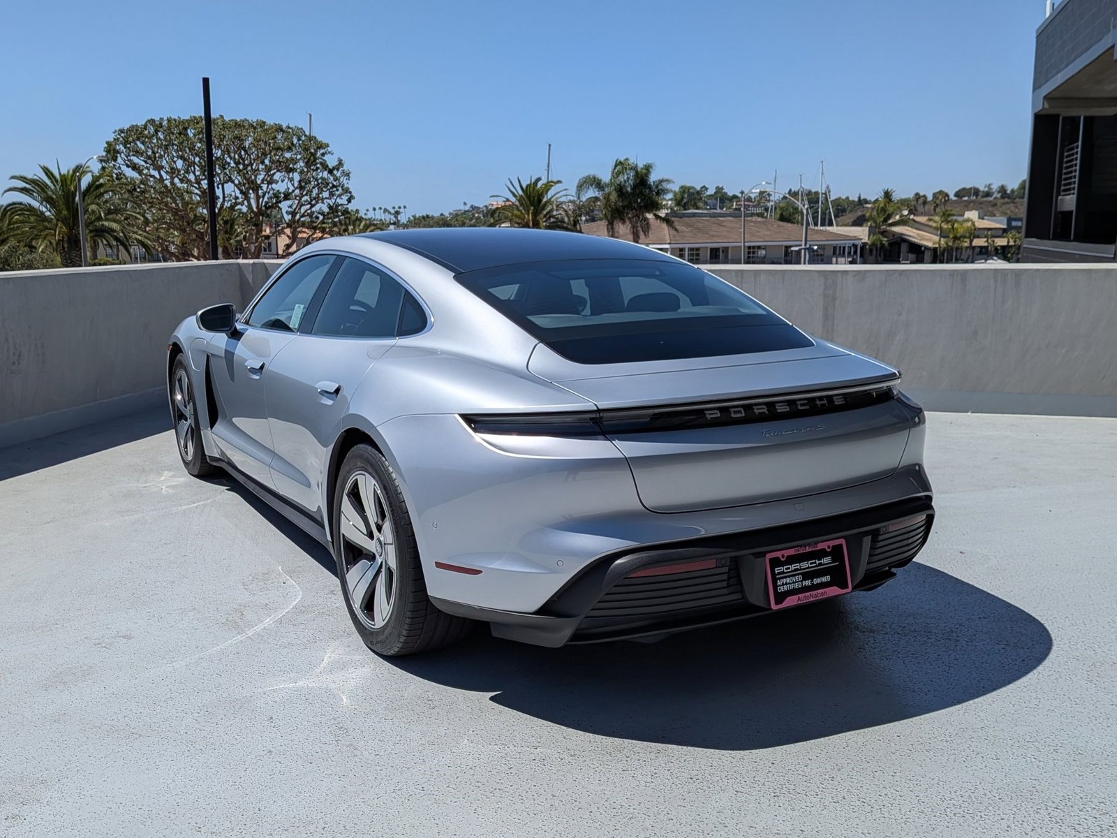 2020 Porsche Taycan 4S photo 3