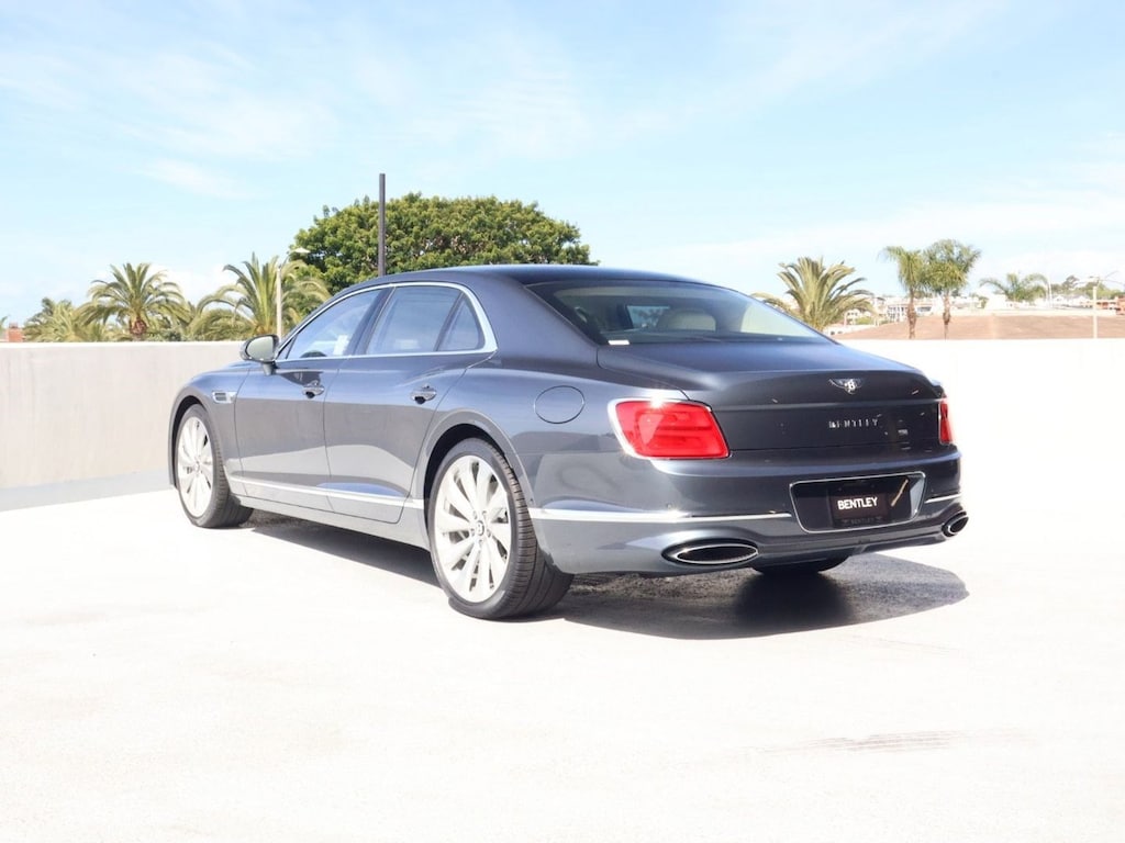 New 2026 Bentley Flying Spur