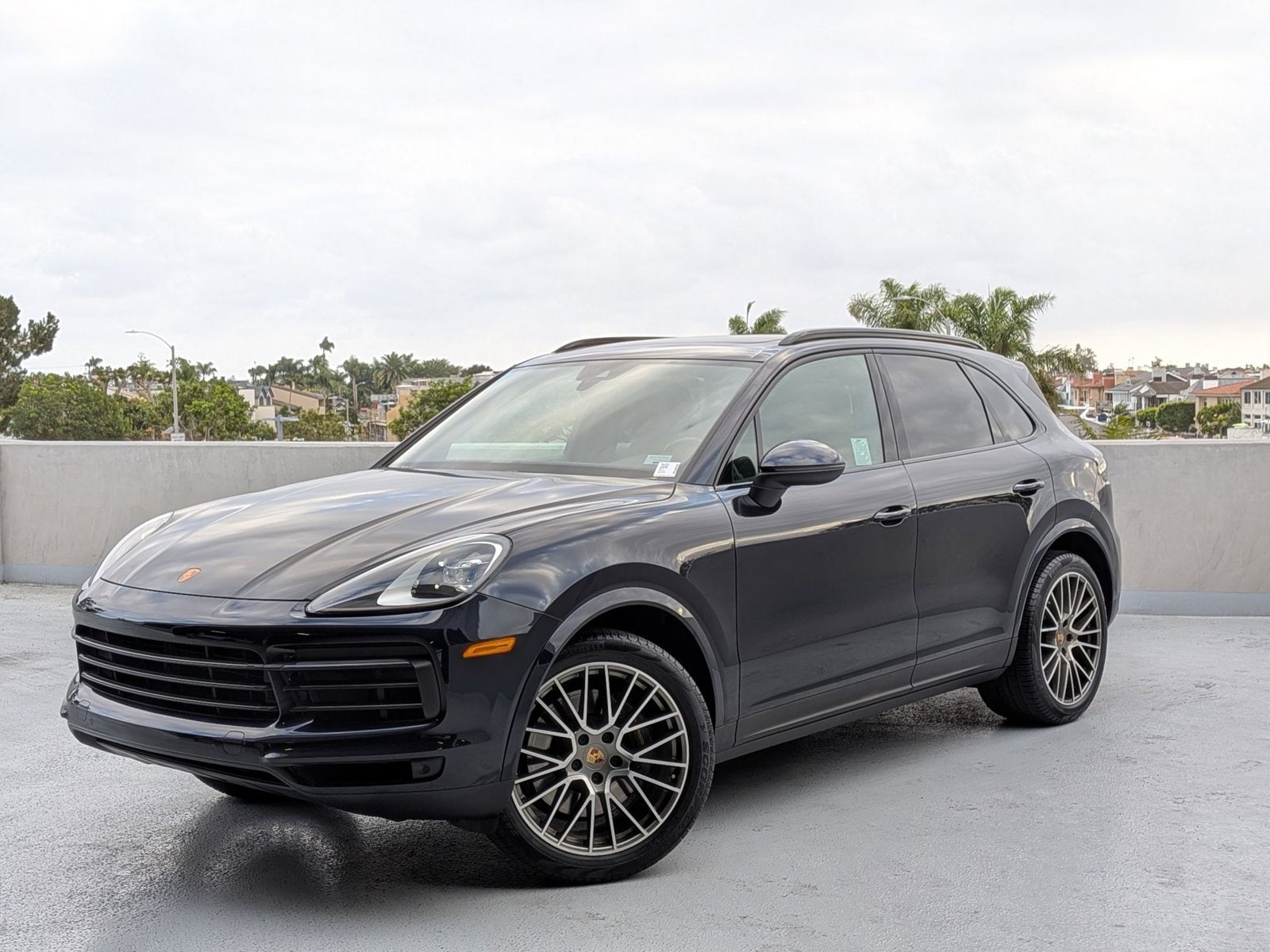 2023 Porsche Cayenne Base