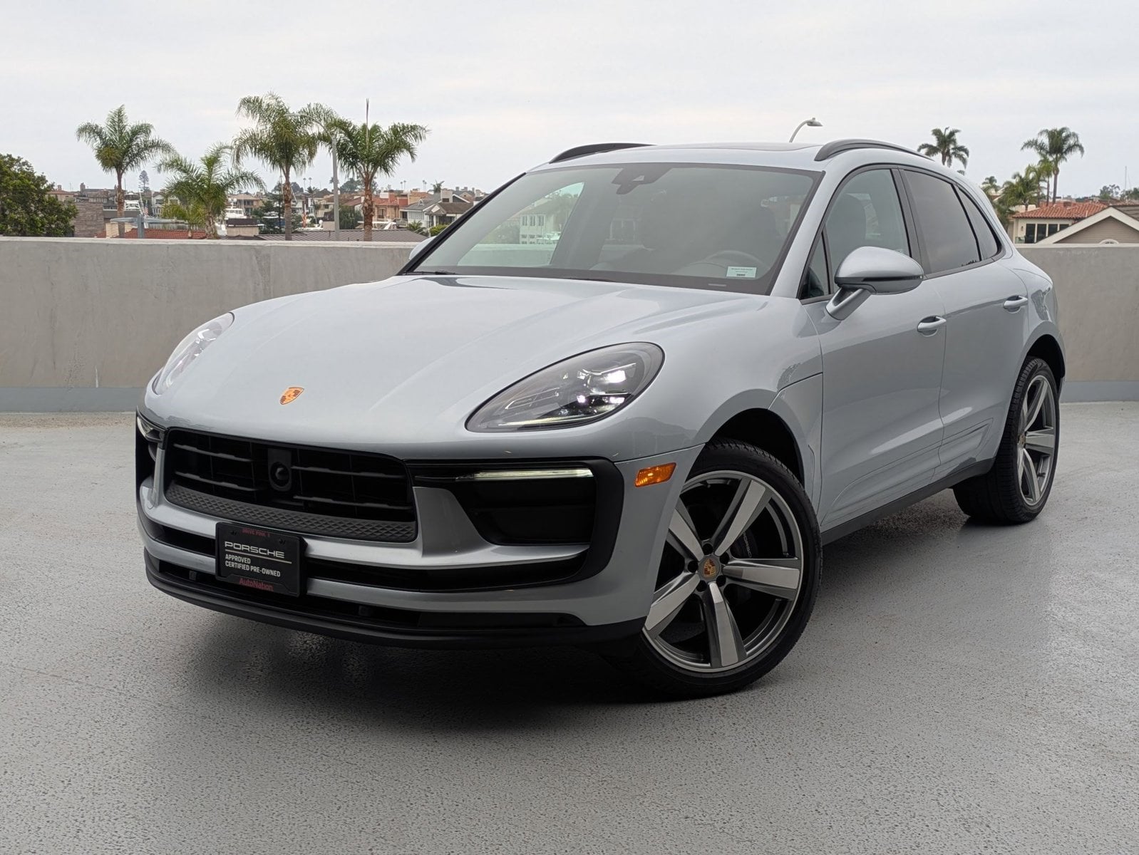 2024 Porsche Macan Base