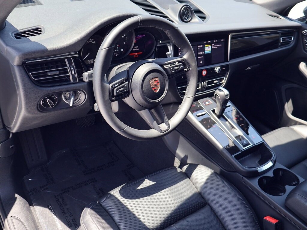 Certified 2025 Porsche Macan SUV