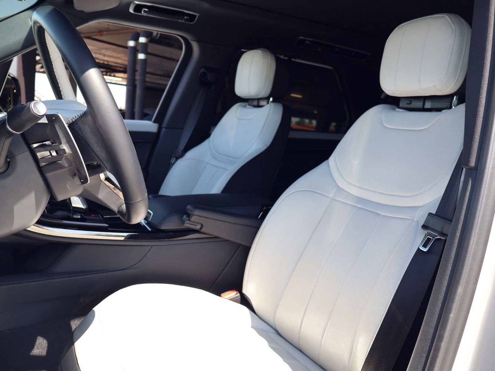 2024 Land Rover Range Rover Sport Dynamic SE photo 4