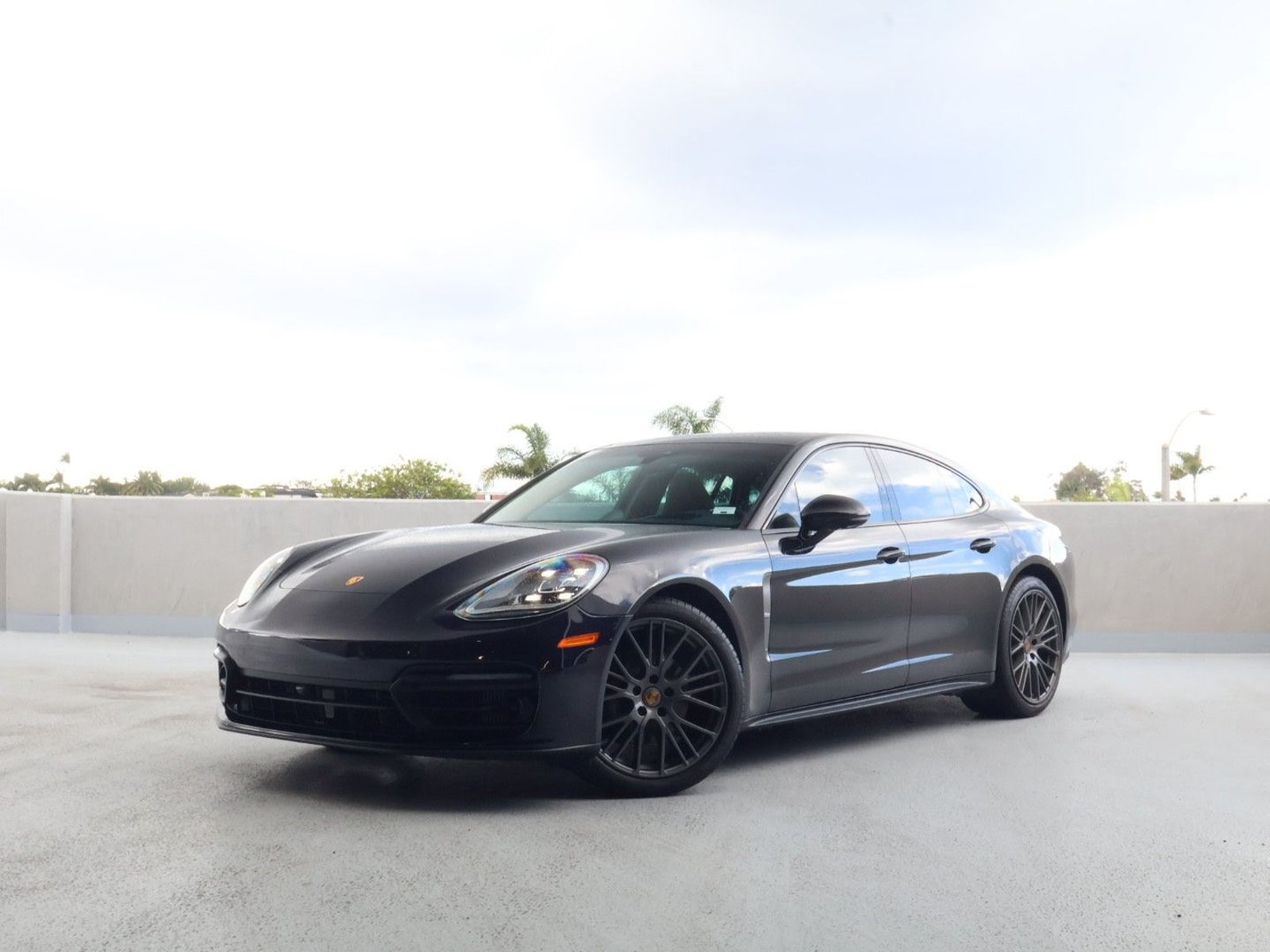 2023 Porsche Panamera