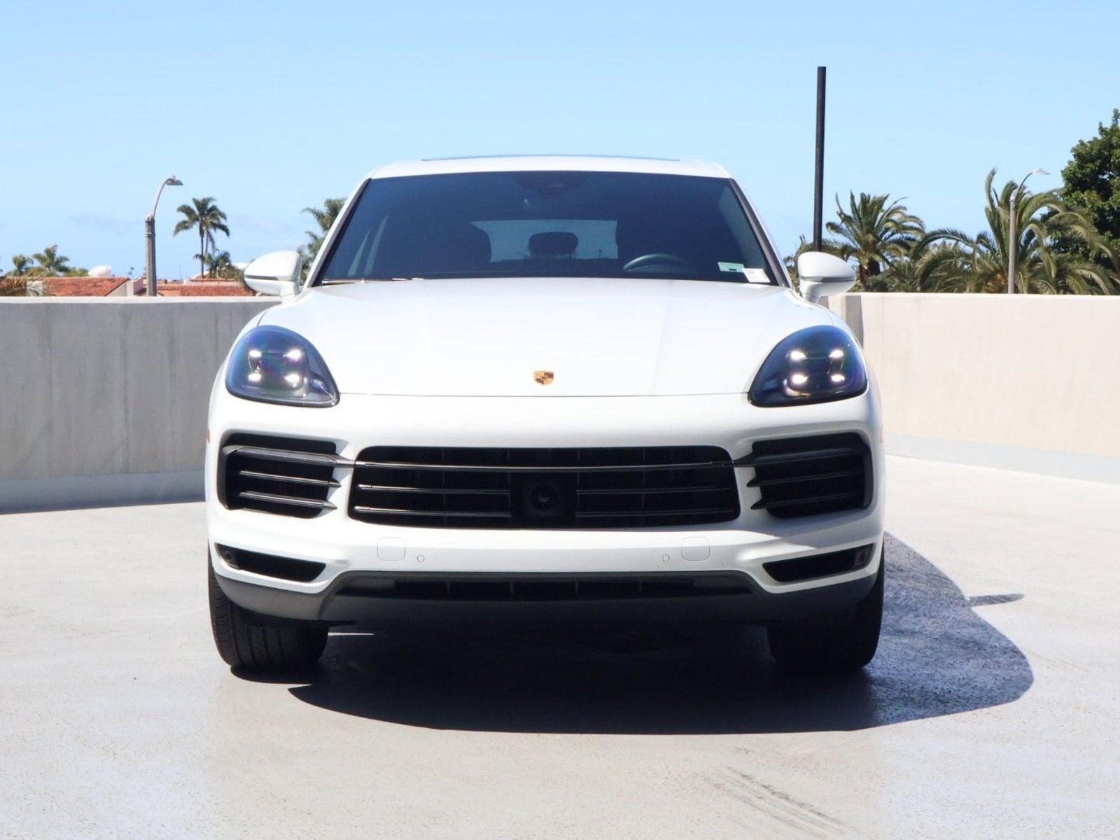2023 Porsche Cayenne photo 5
