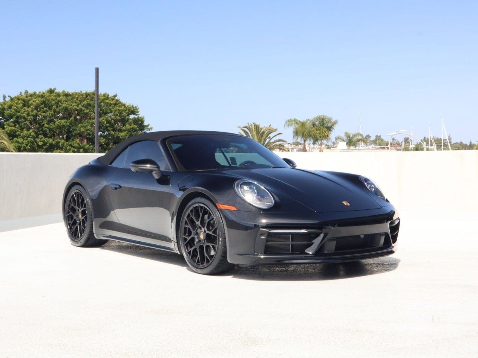 2024 Porsche 911 Carrera S photo 3