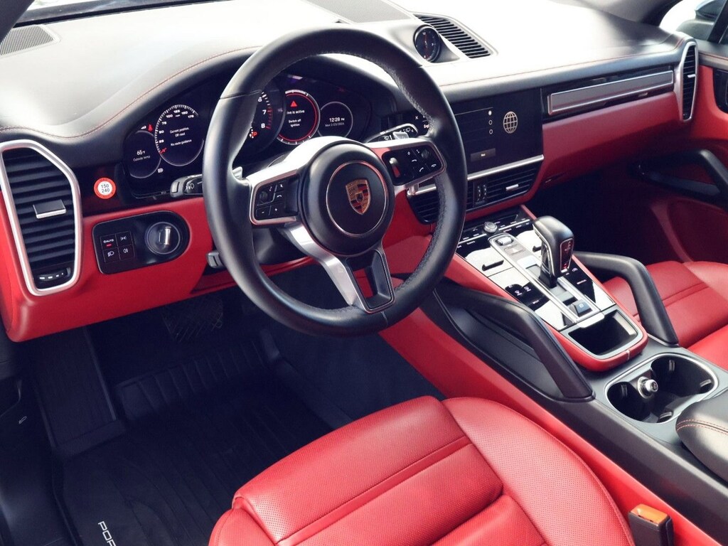 Certified 2023 Porsche Cayenne Platinum Edition SUV