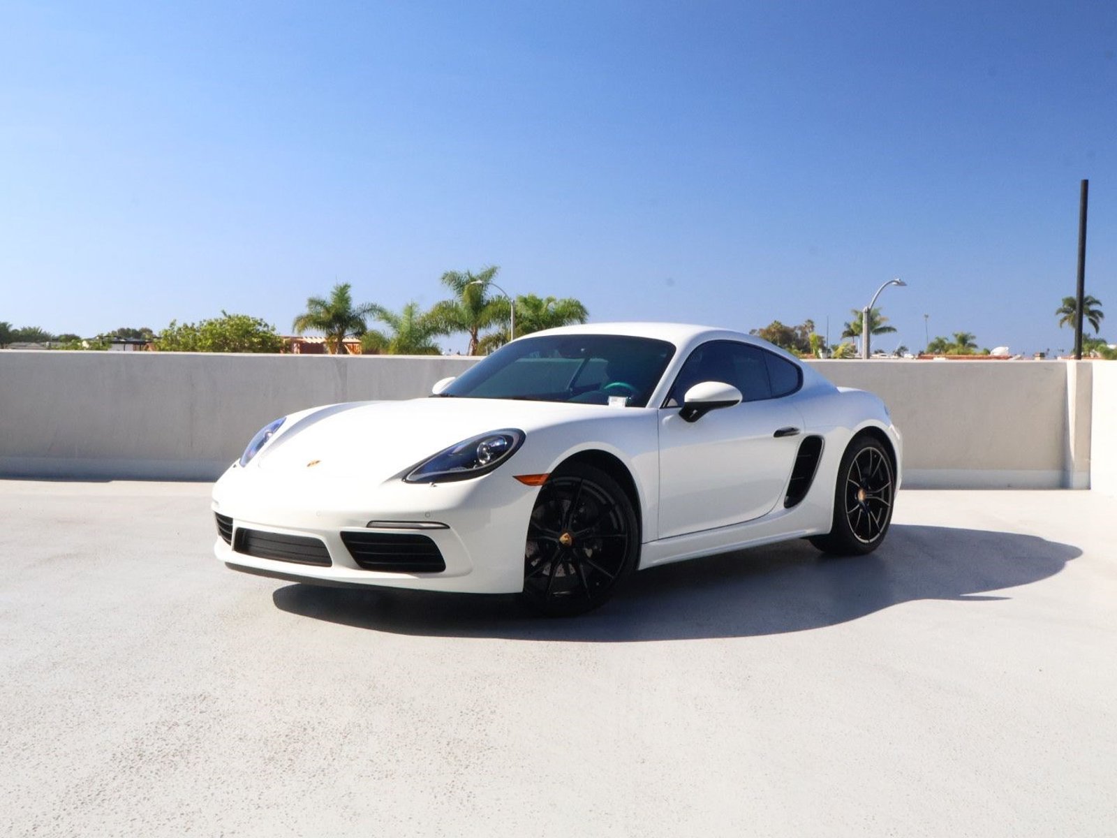  Porsche 718 Cayman