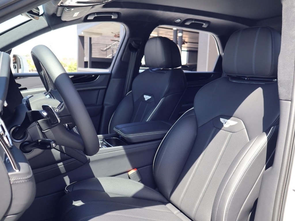 New 2026 Bentley Bentayga V8 SUV