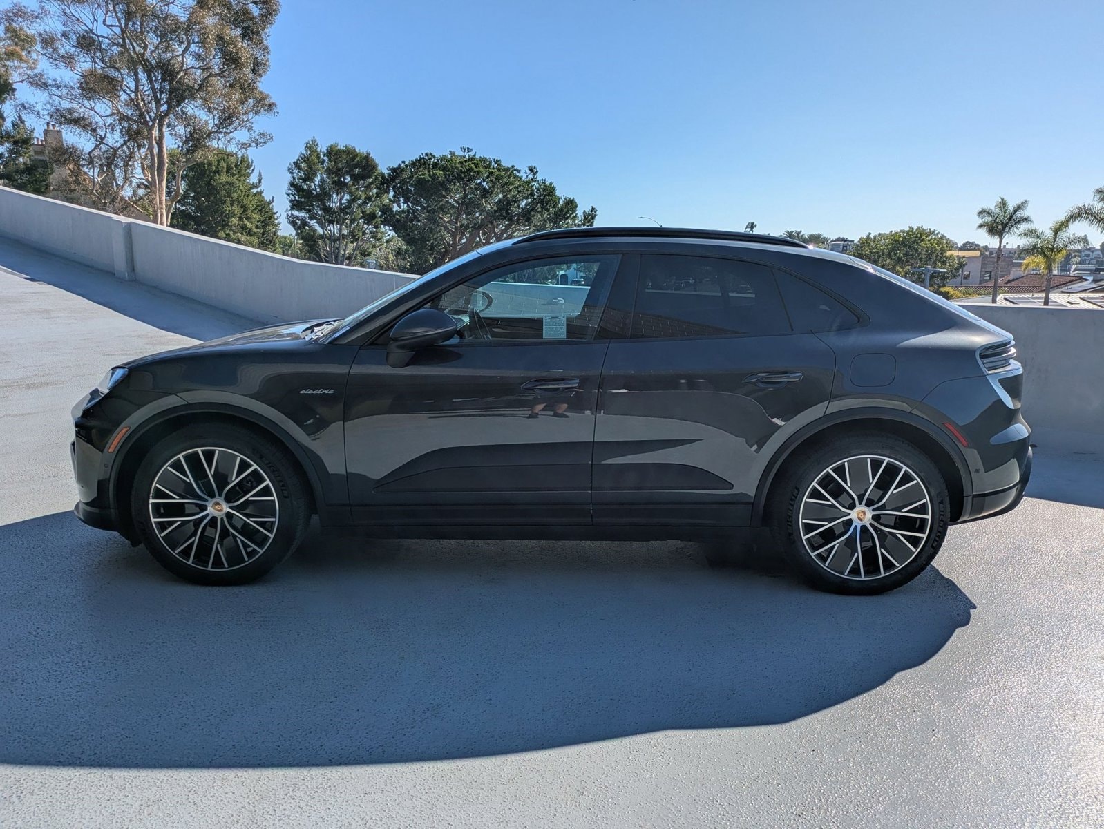 Certified 2024 Porsche Macan Base with VIN WP1AA2XA5RL000515 for sale in Newport Beach, CA