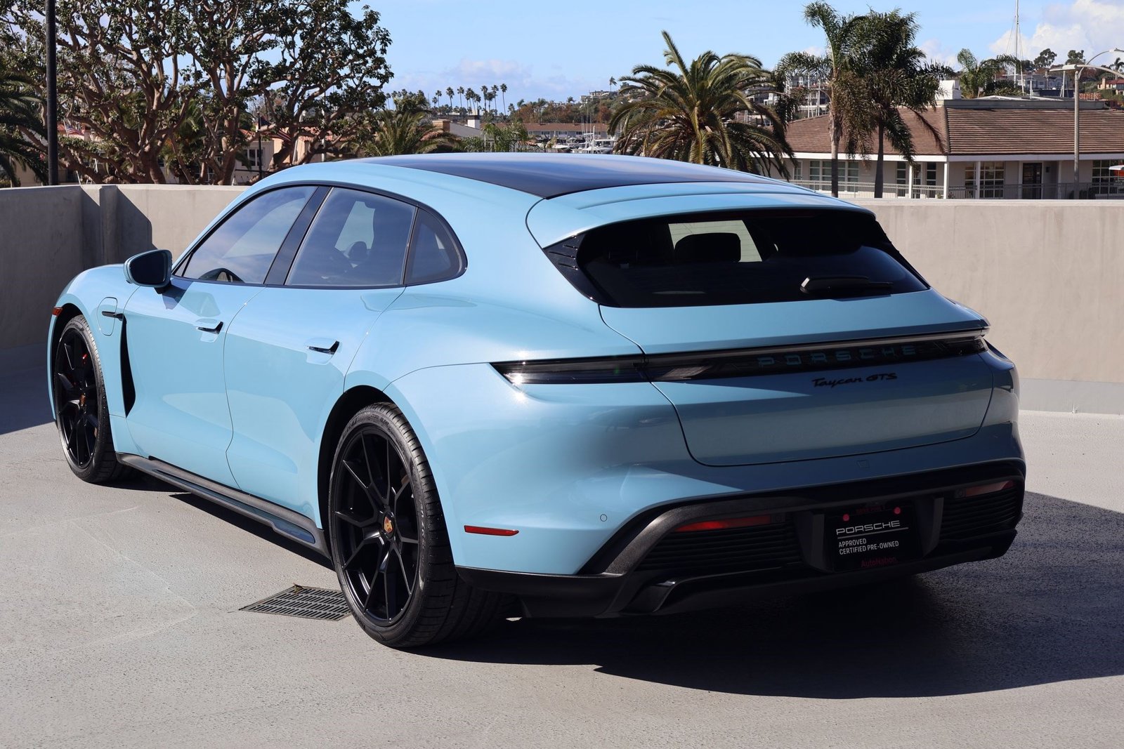2023 Porsche Taycan GTS Sport Turismo photo 3